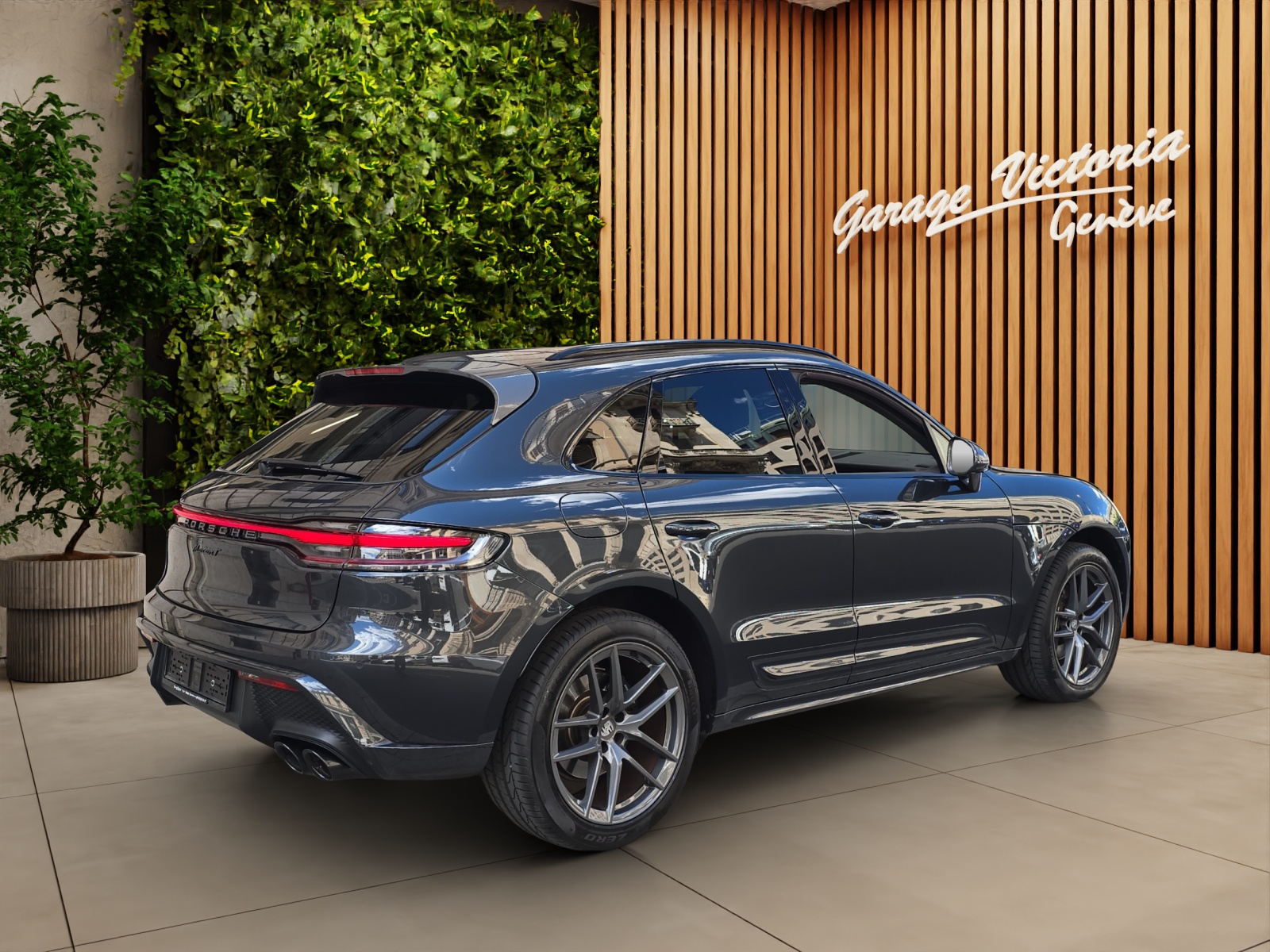 PORSCHE Macan T PDK-image-5