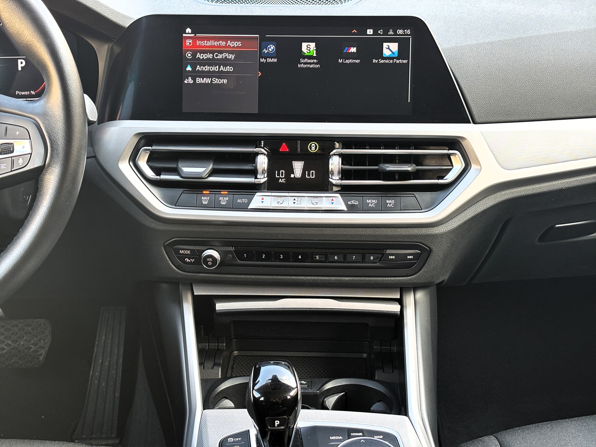 BMW 318d 48V Touring Steptronic ✅CH-Fahrzeug & 8-fach bereift✅-image-10