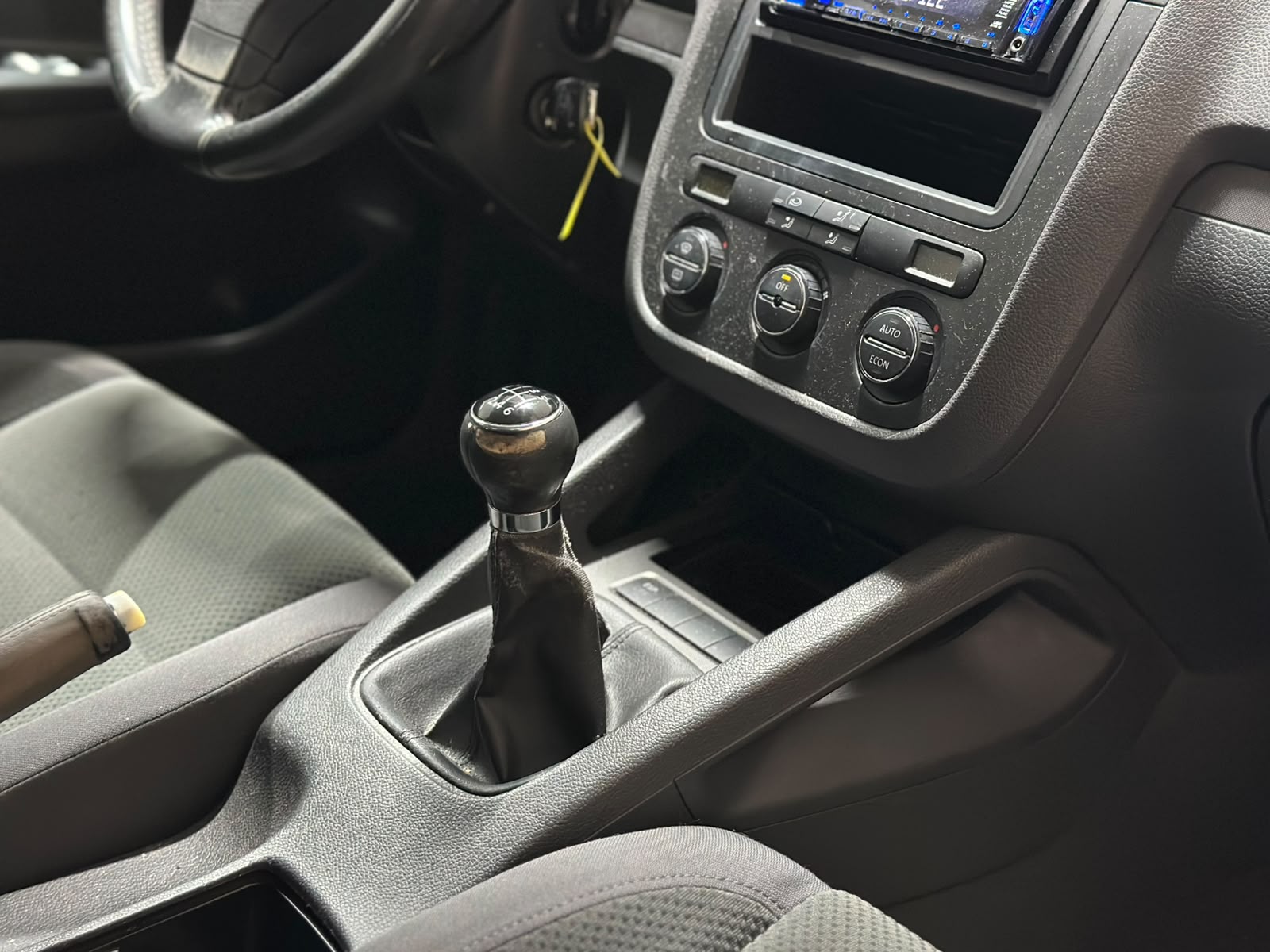 VW Golf 2.0 FSI Comfortline-image-10