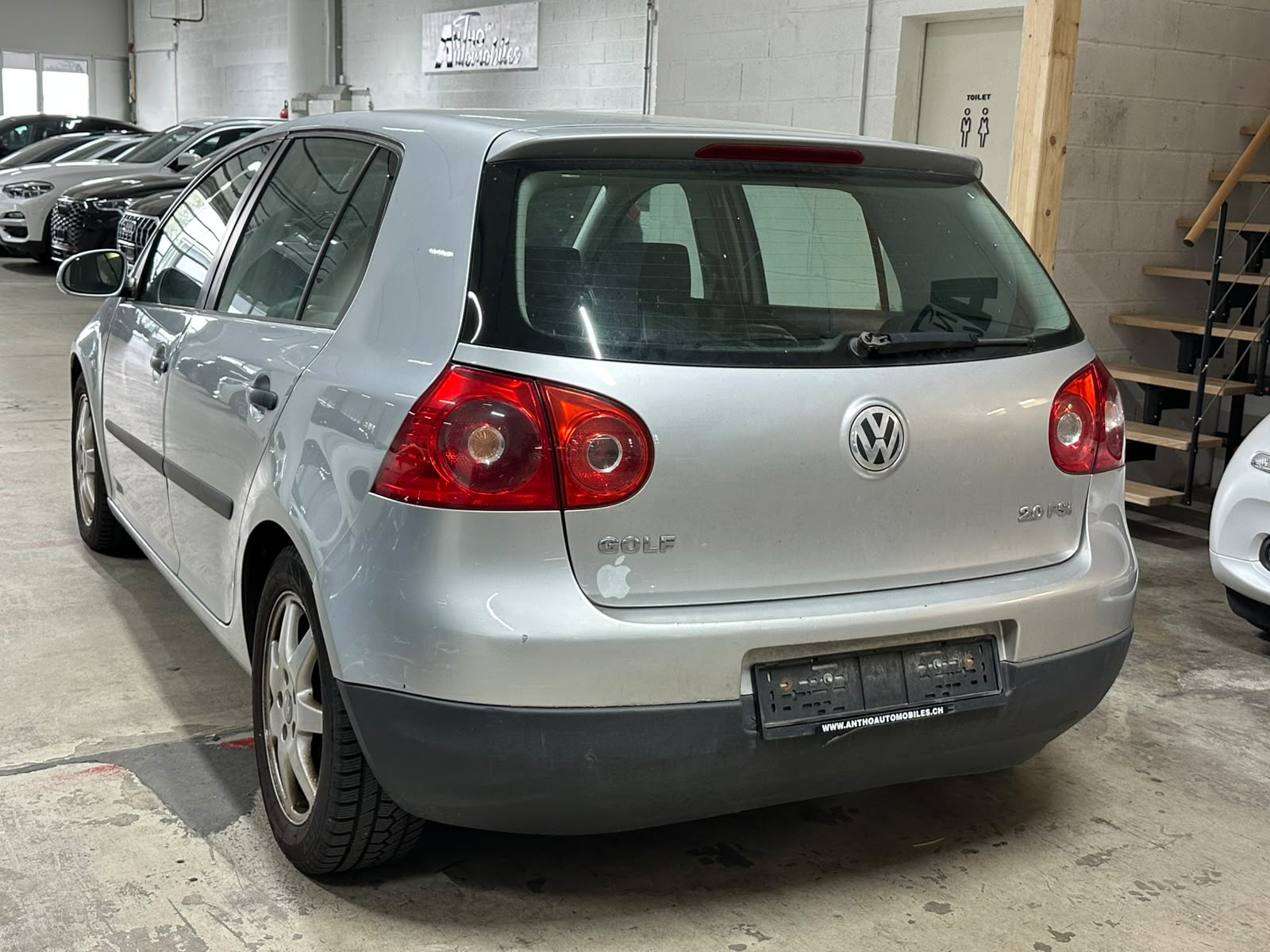VW Golf 2.0 FSI Comfortline-image-4
