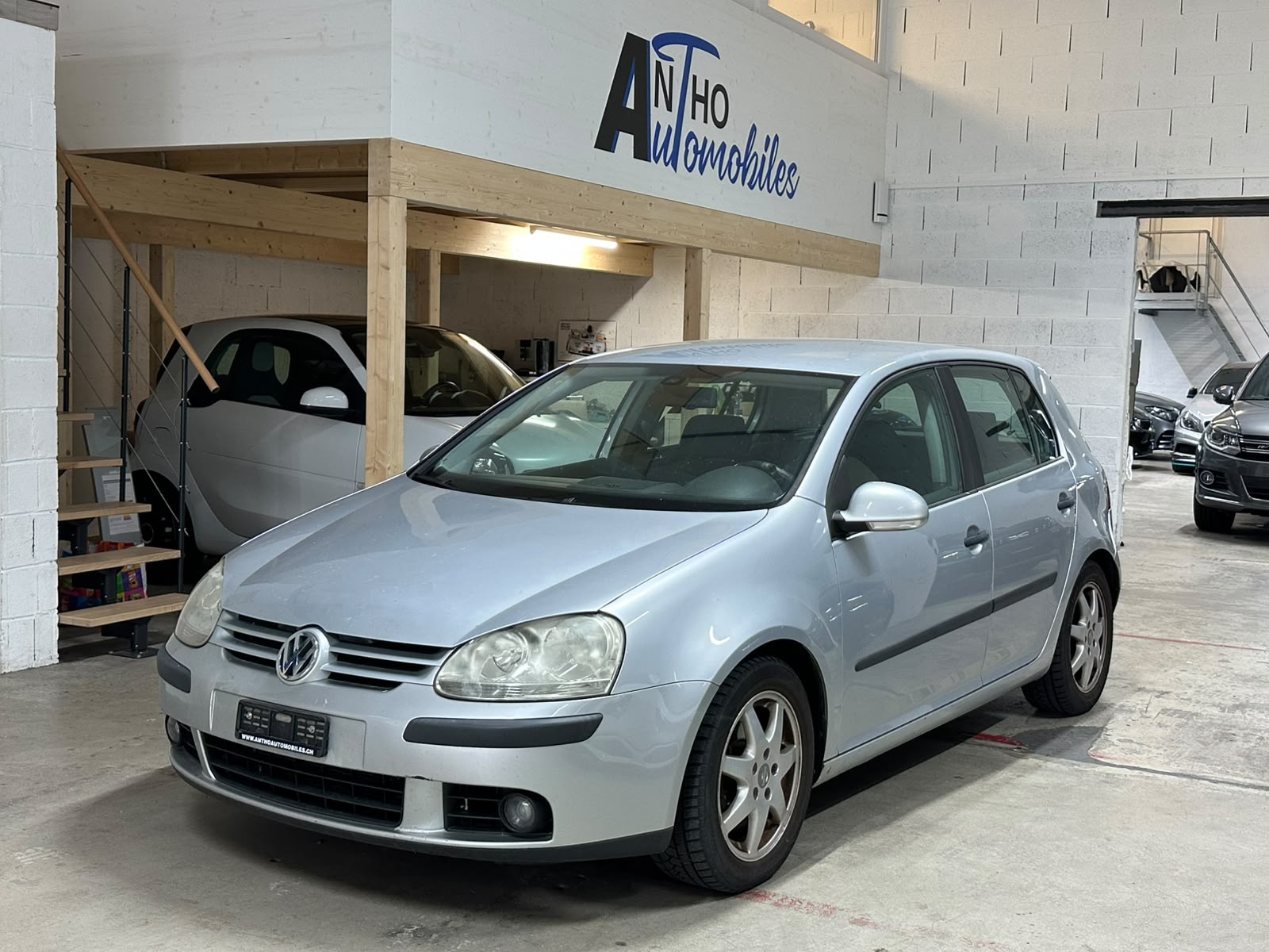 VW Golf 2.0 FSI Comfortline-image-0