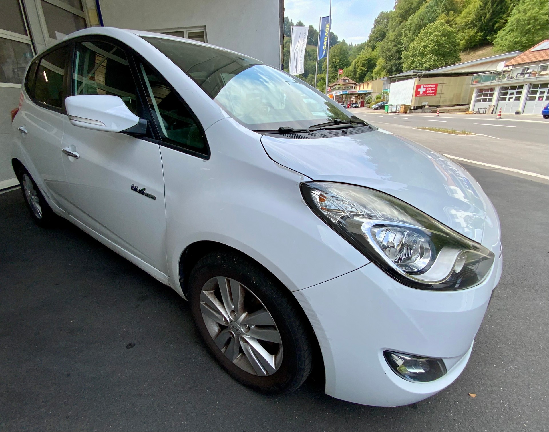 HYUNDAI iX20 1.6 Style-image-6