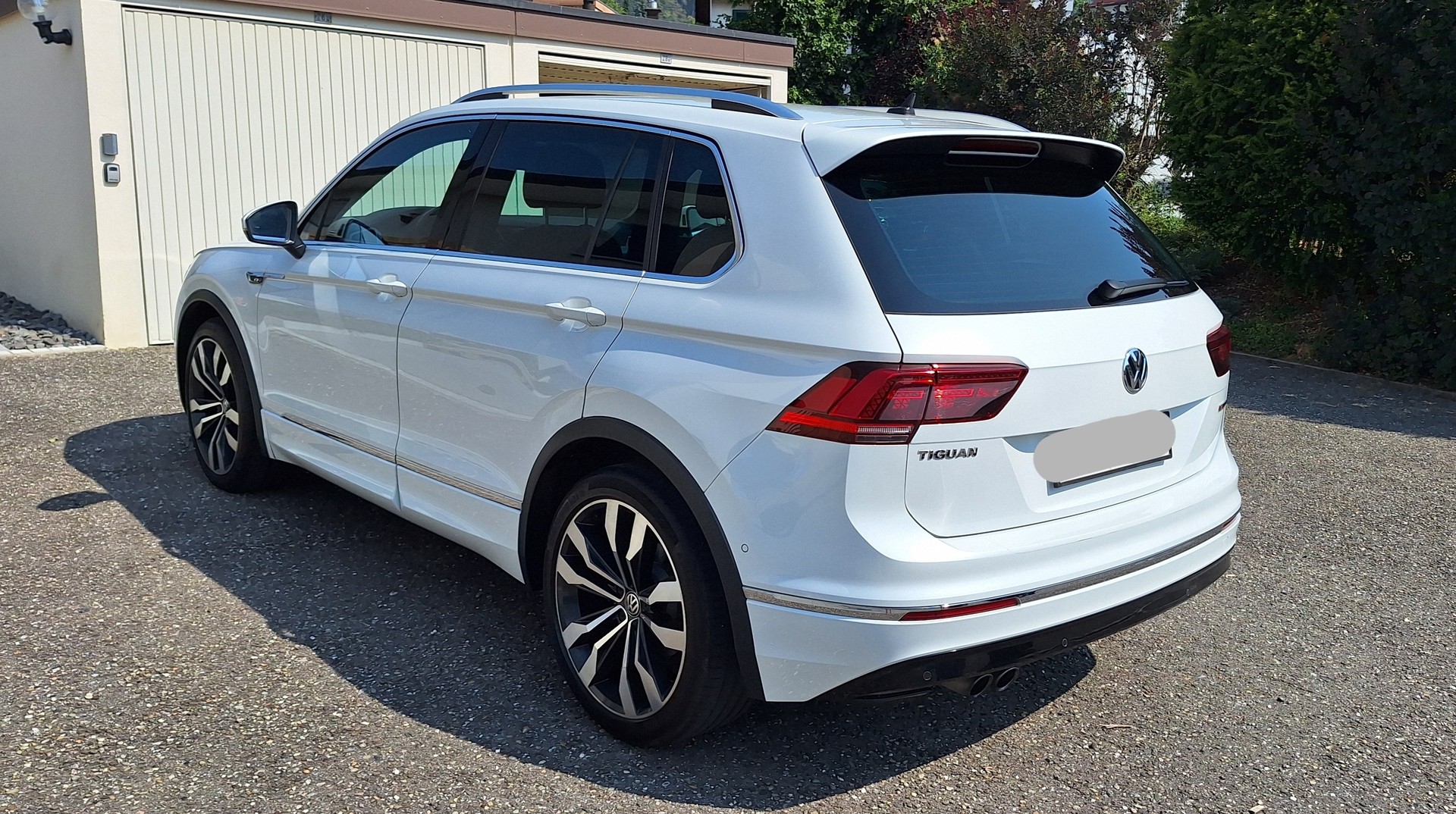 VW 2.0 TSI Highline DSG-image-1