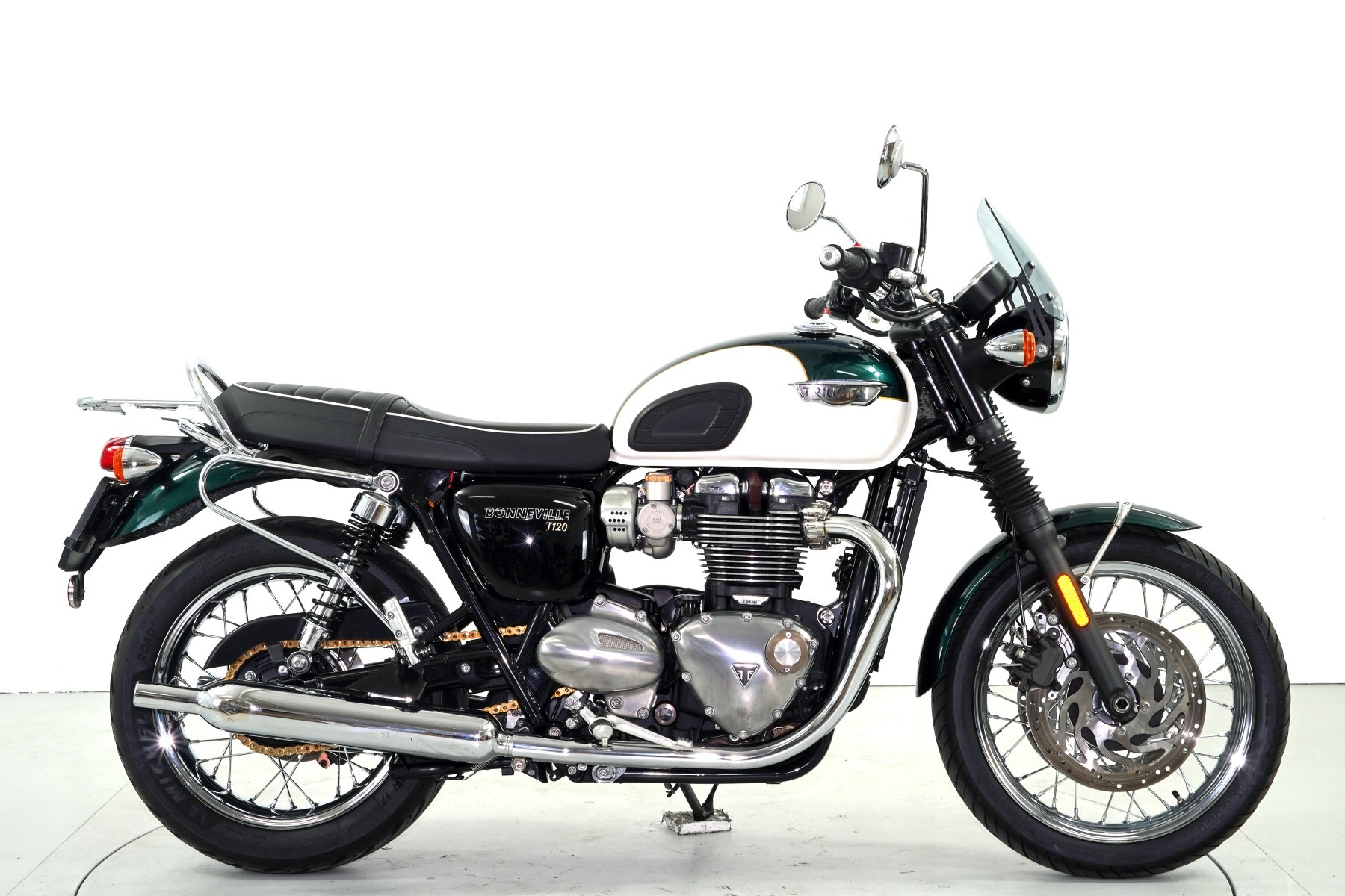 TRIUMPH Bonneville T120 ABS-showroom-element-3