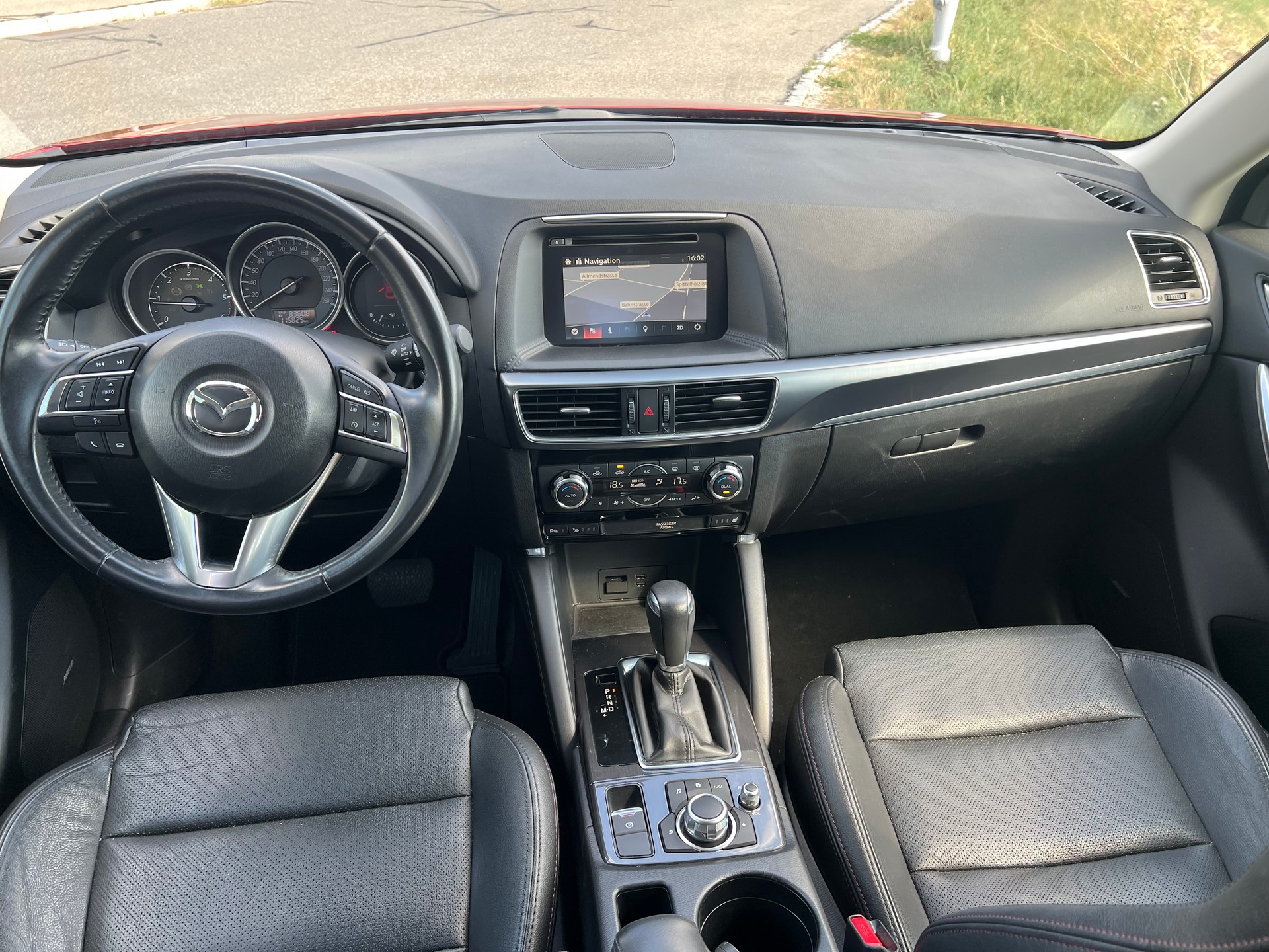 MAZDA CX-5 2.2 D HP Revolution AWD Automatic* 175 PS-image-12