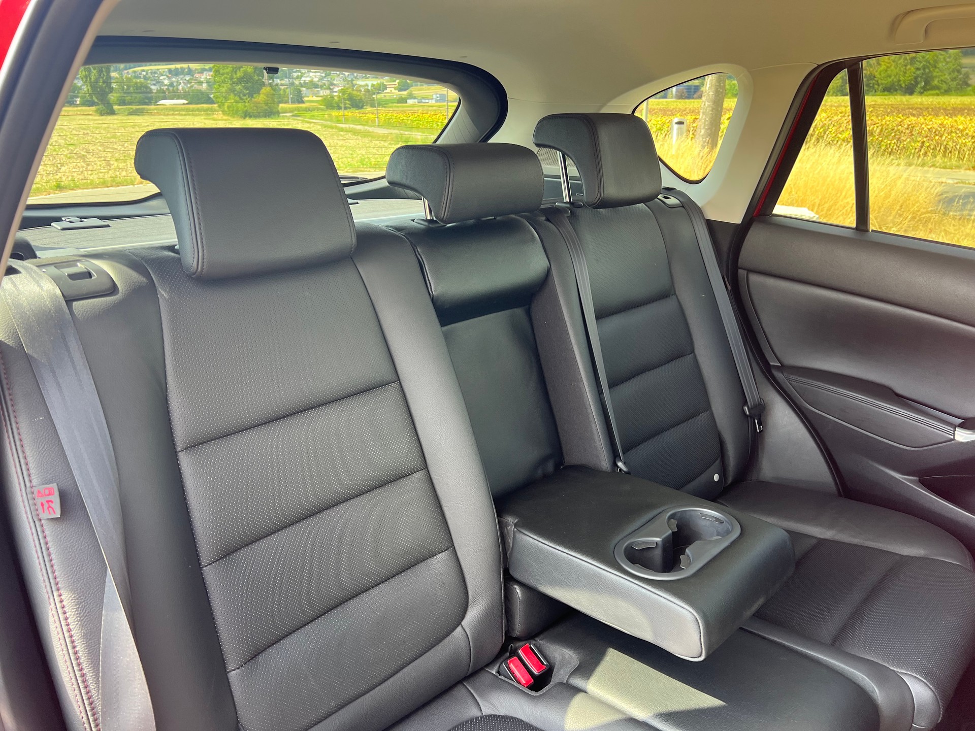 MAZDA CX-5 2.2 D HP Revolution AWD Automatic* 175 PS-image-16