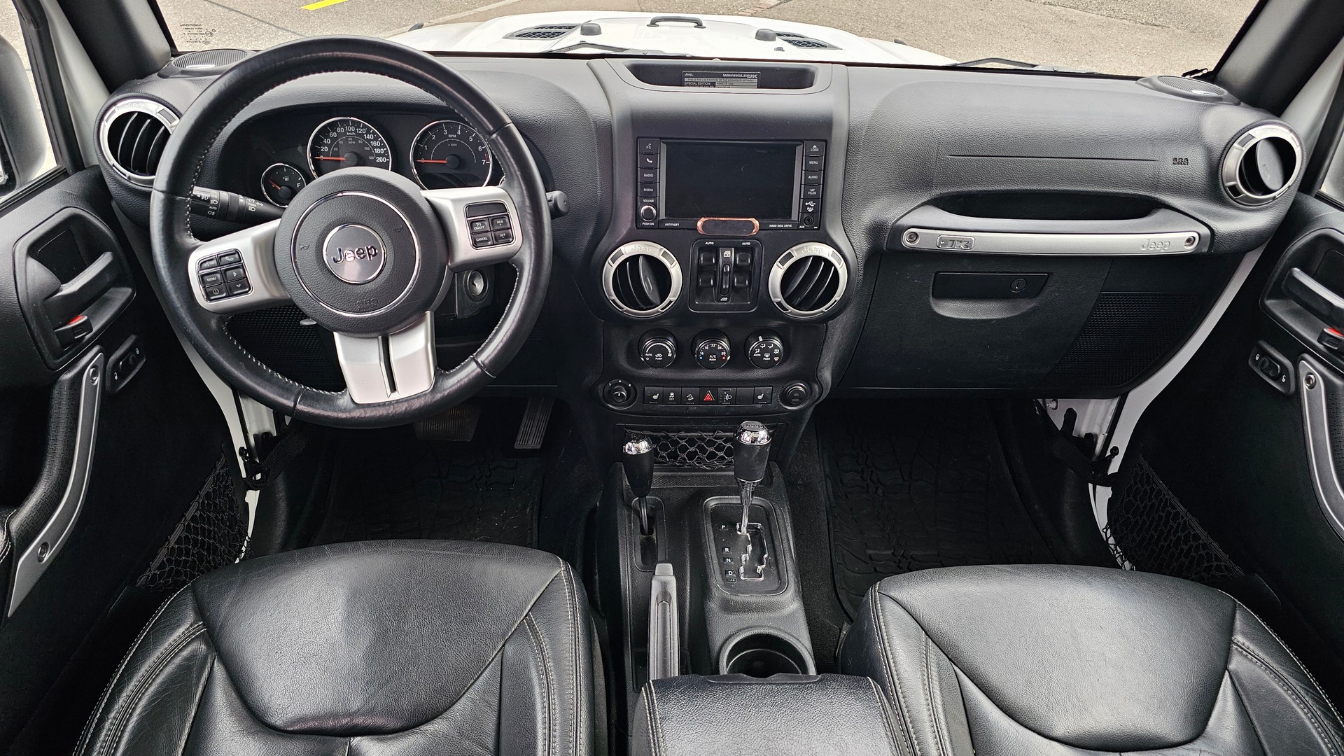 JEEP Wrangler 3.6 Unlimited JK Edition Automatic hardtop-image-9