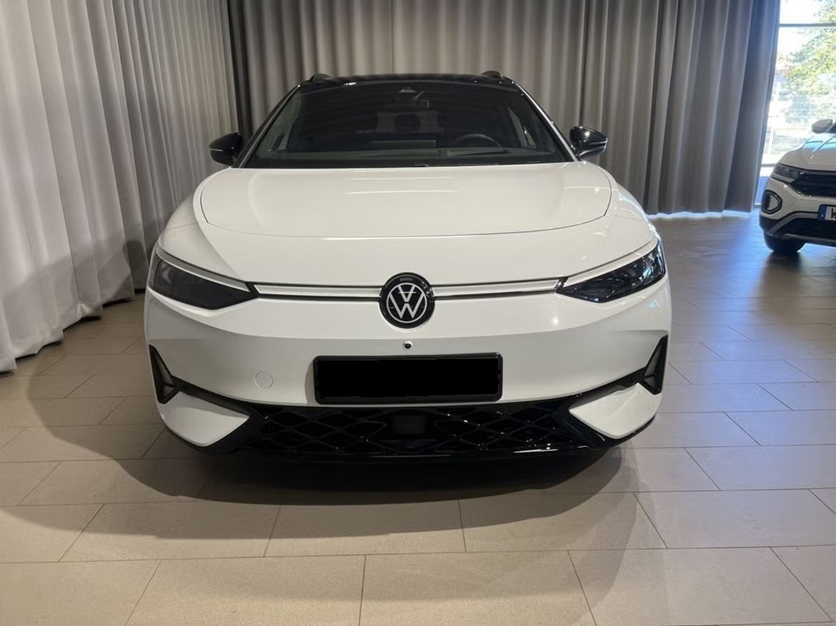 VW ID.7 Tourer GTX 86 kWh GTX 4 Motion-image-2