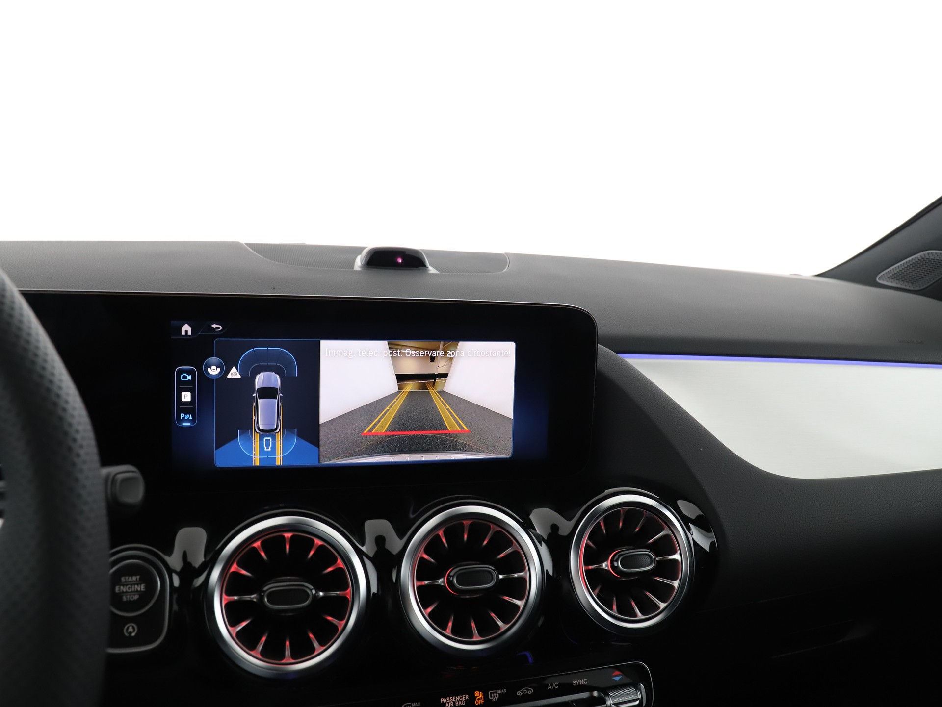 MERCEDES-BENZ GLA 200 Night Star 7G-D-image-14