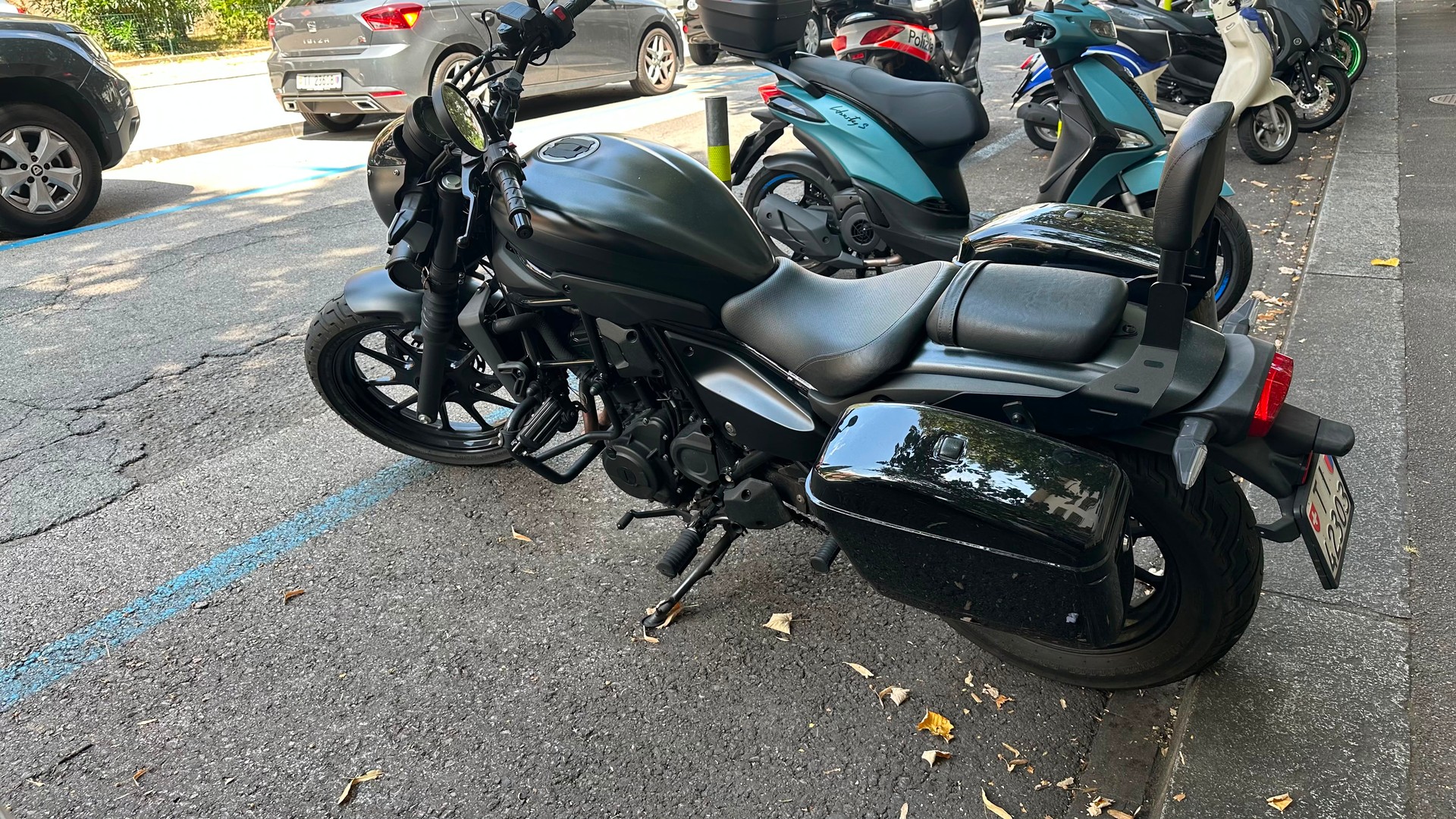 KAWASAKI Eliminator 500-showroom-element-1