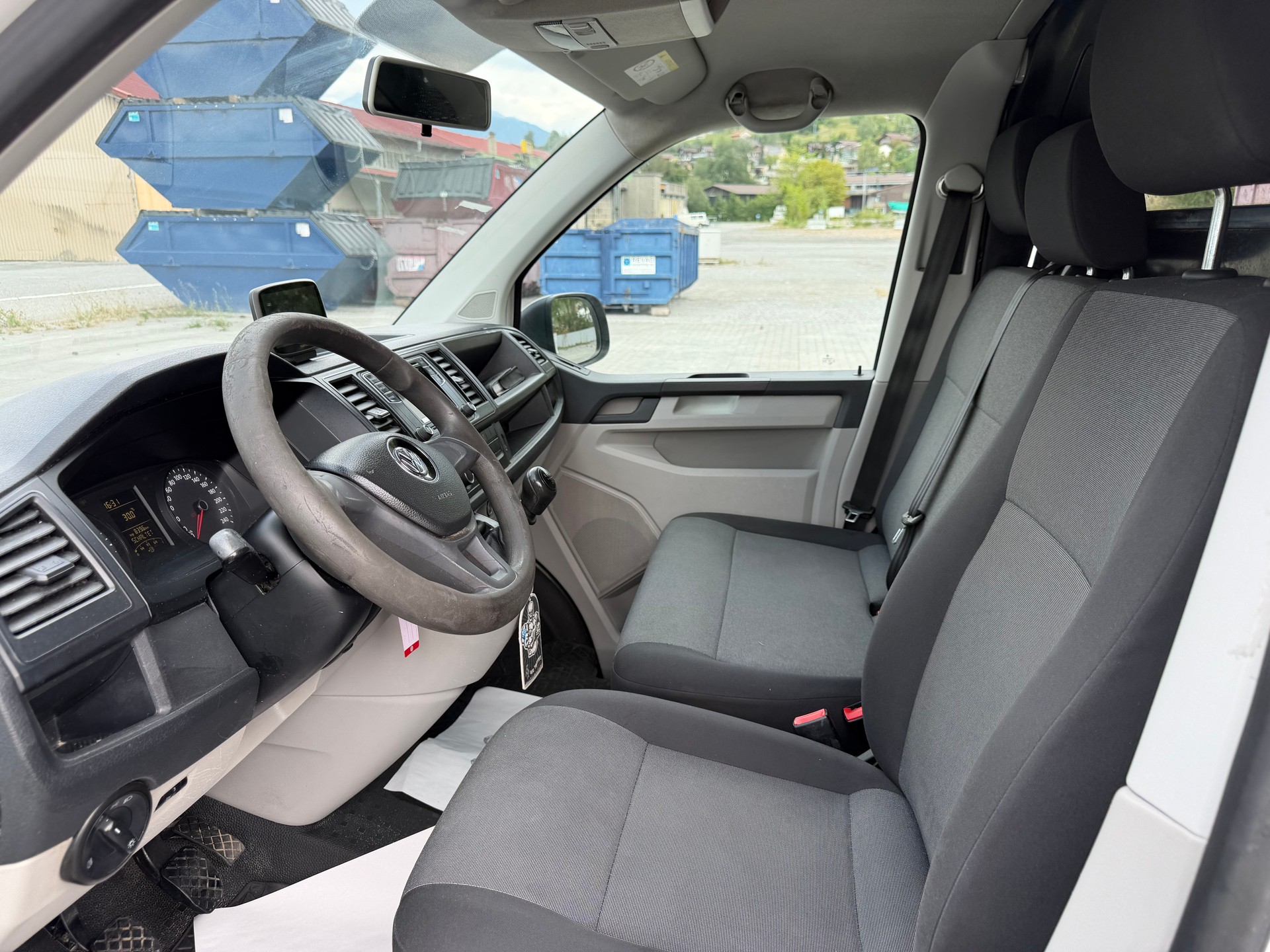 VW T6-image-13