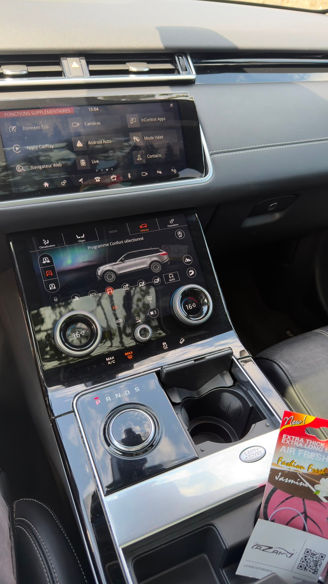LAND ROVER 2.0 T 300 R-Dynamic HSE-image-5
