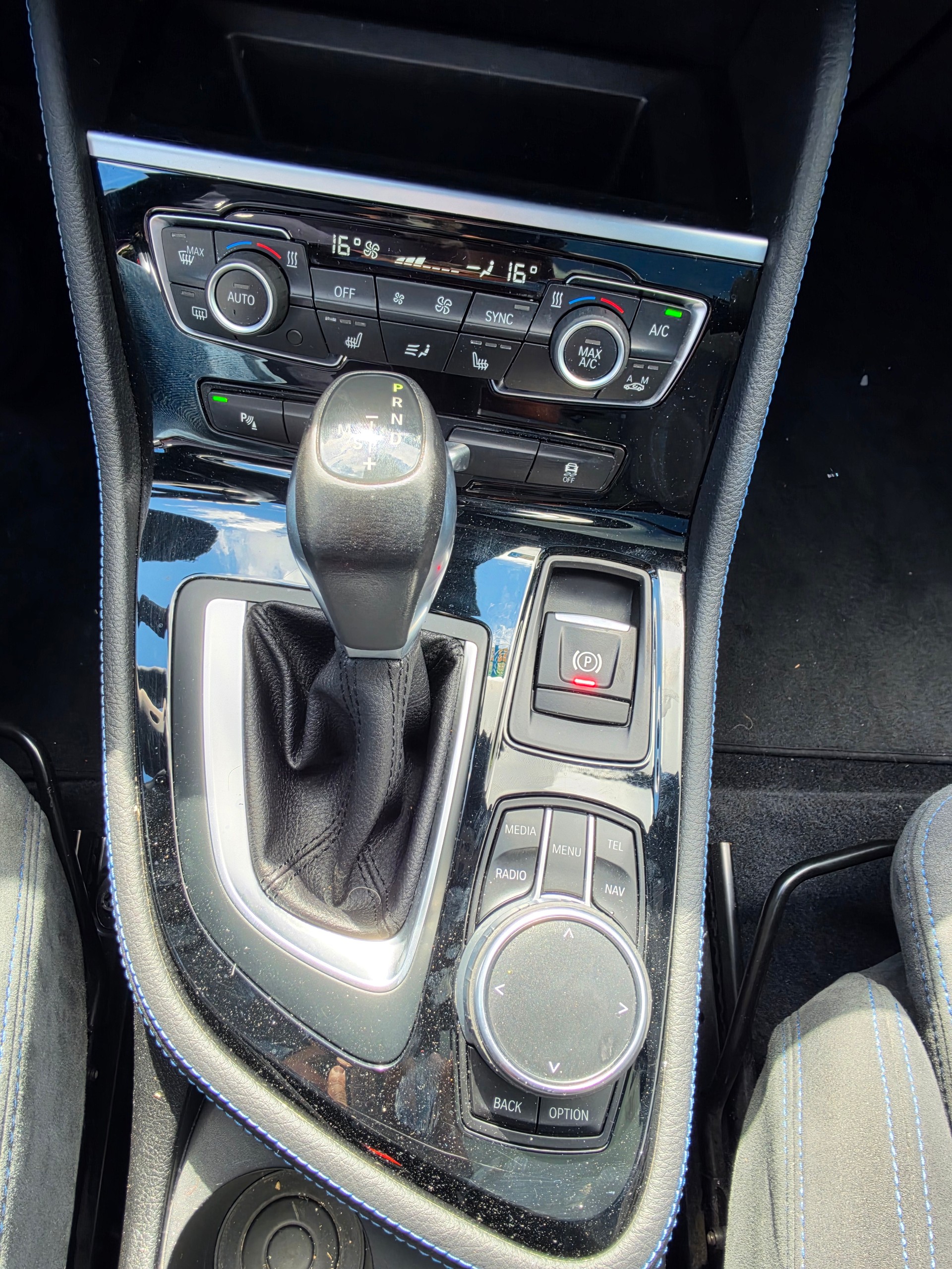 BMW 220d xDrive Gran Tourer M Sport Steptronic-image-15