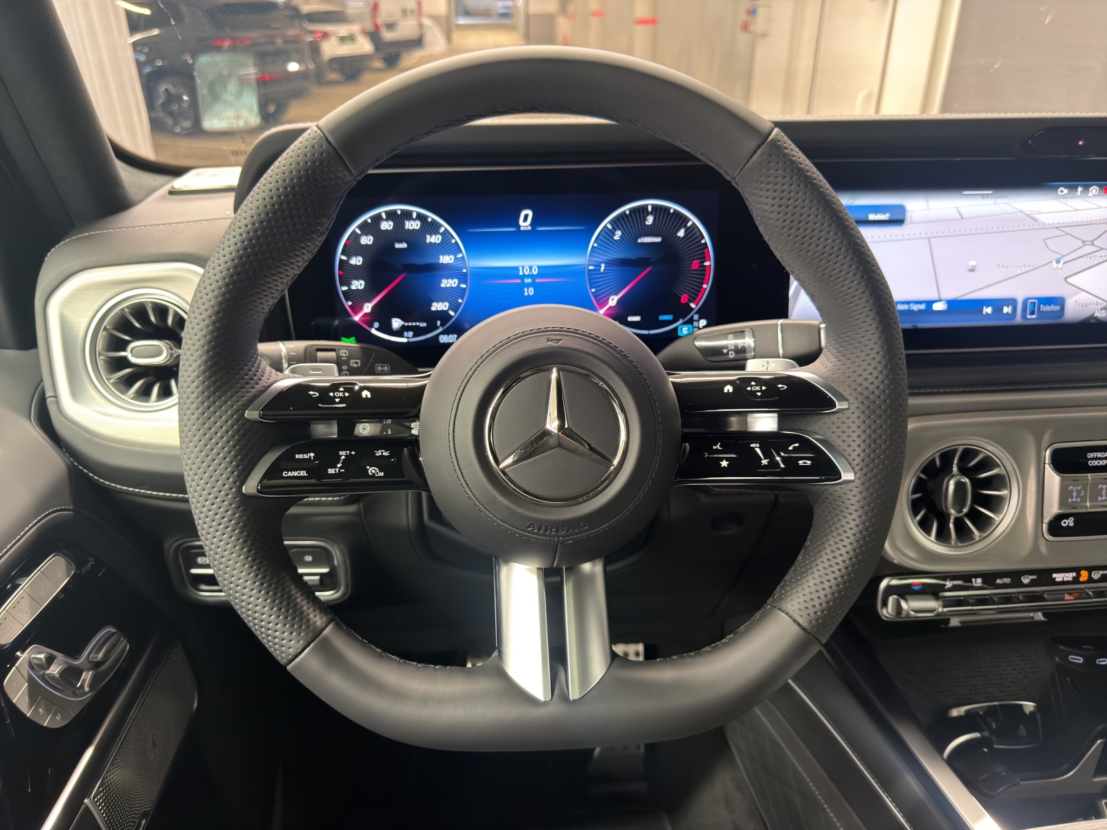 MERCEDES-BENZ G 450d-image-14