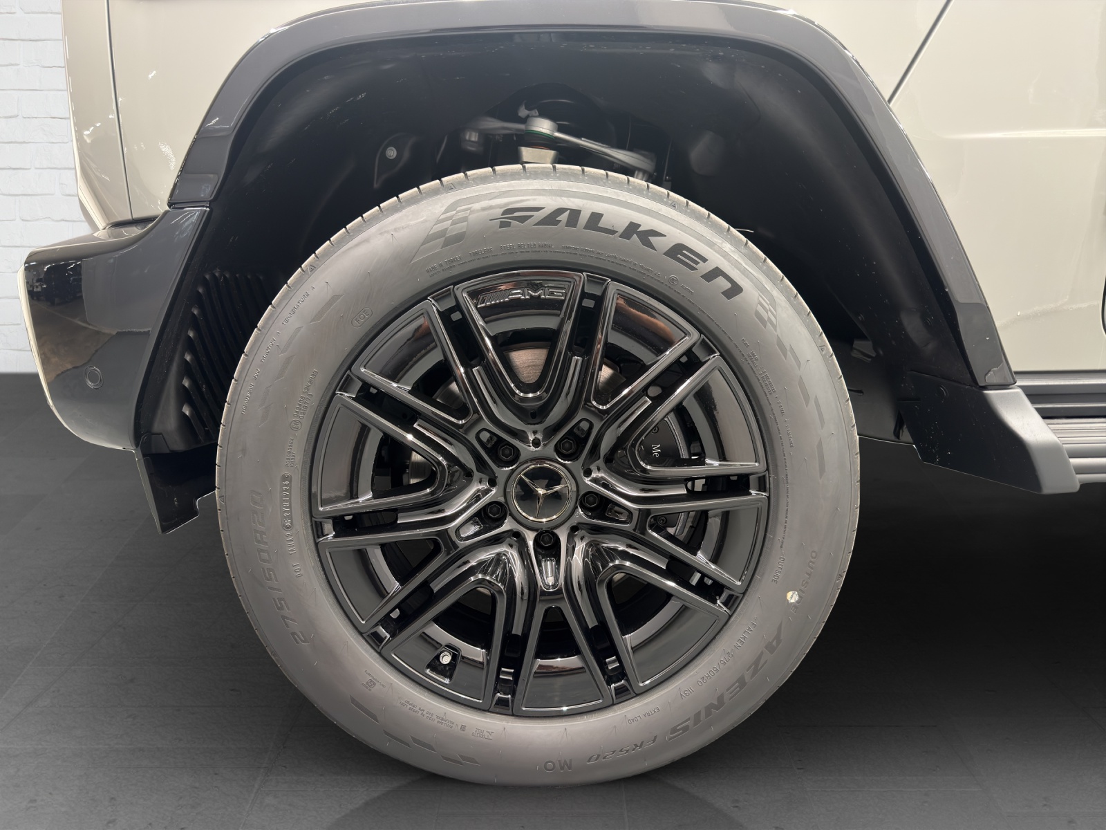 MERCEDES-BENZ G 450d-image-5