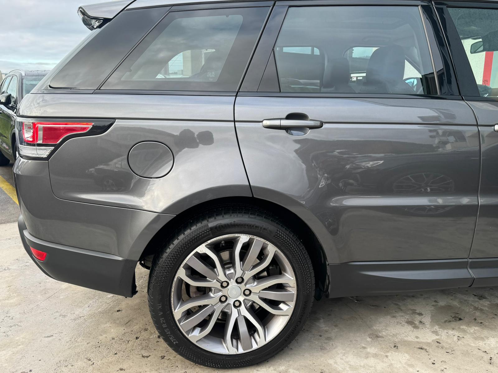 LAND ROVER Range Rover Sport 3.0 TDV6 HSE Automatic-image-7