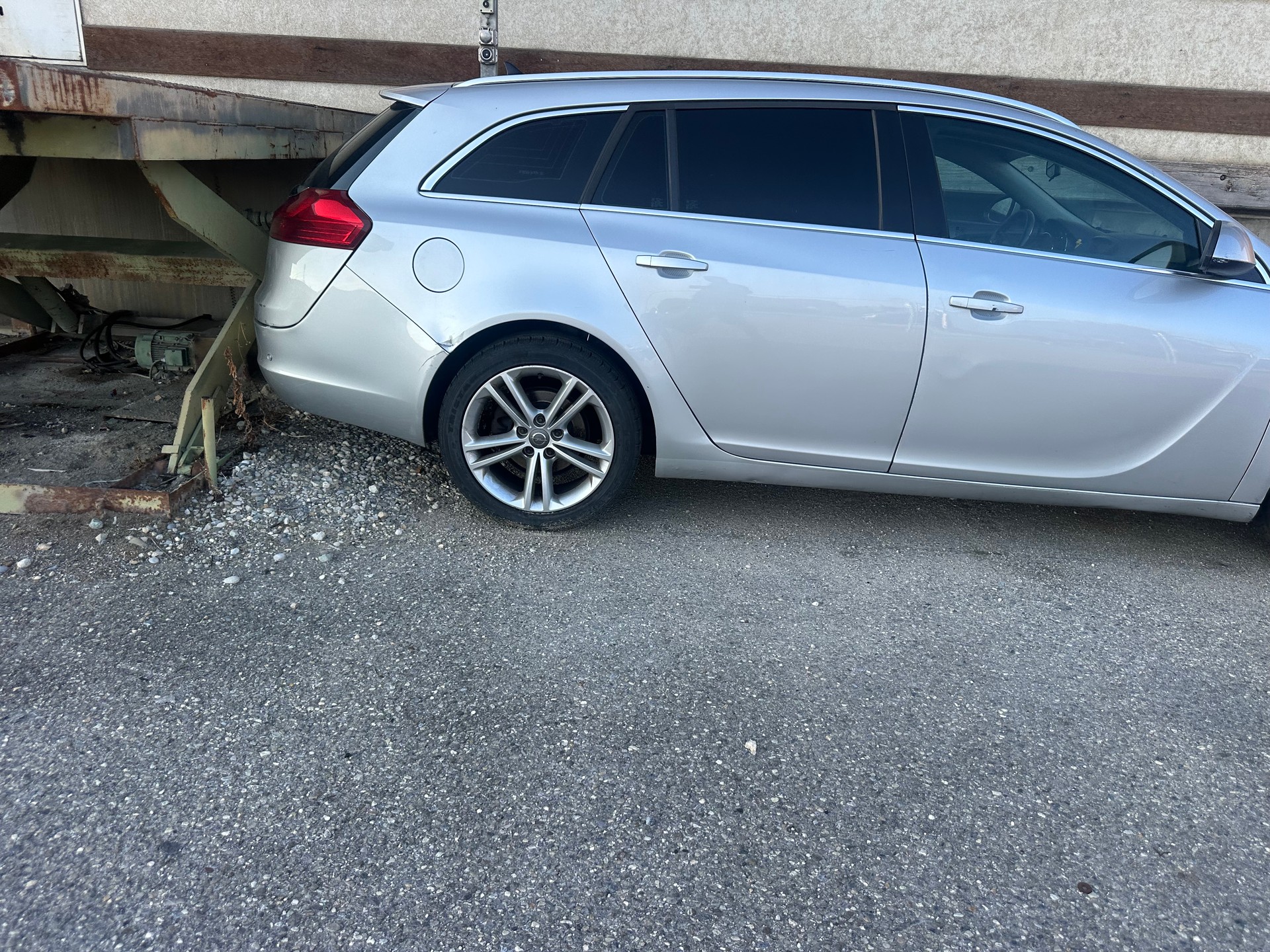 OPEL Insignia Sports Tourer 2.0 CDTI Edition Automatic-image-7