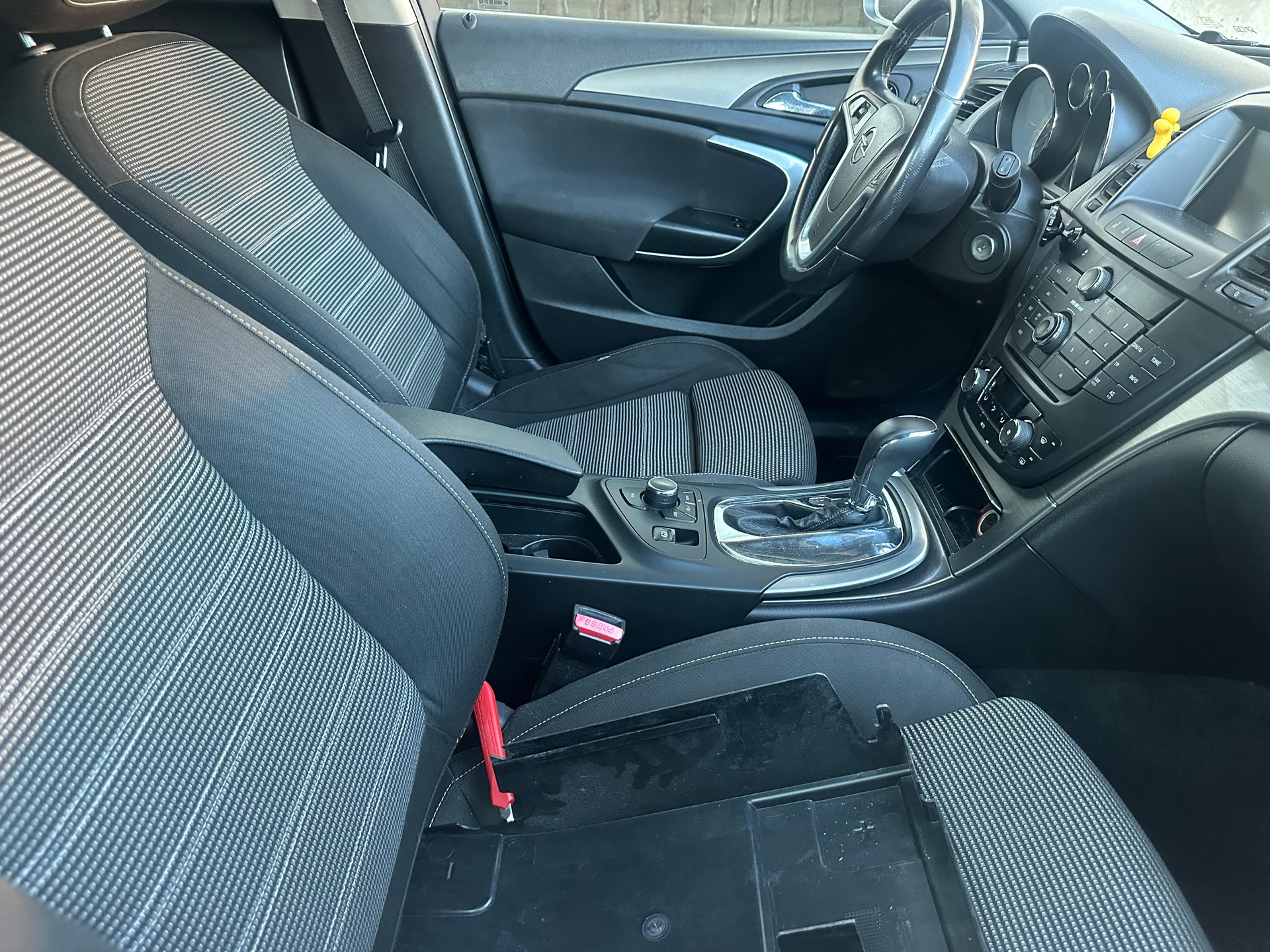OPEL Insignia Sports Tourer 2.0 CDTI Edition Automatic-image-5