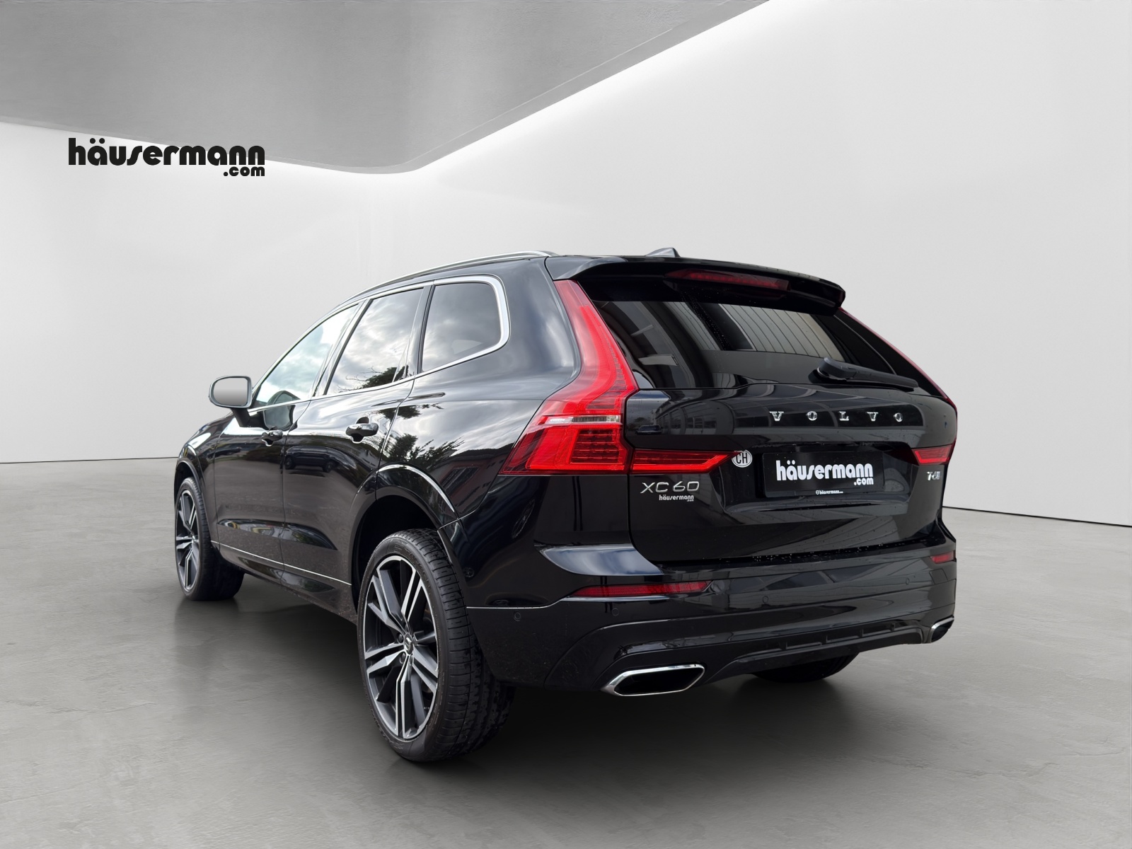 VOLVO XC60 2.0 T6 R-Design AWD-image-3