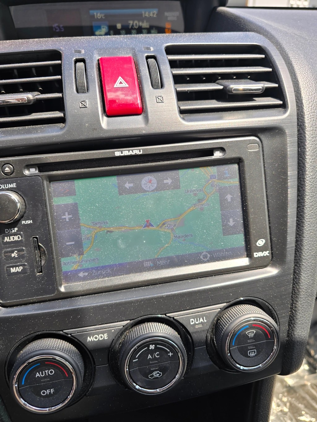 SUBARU XV 2.0 Swiss Three AWD-image-8