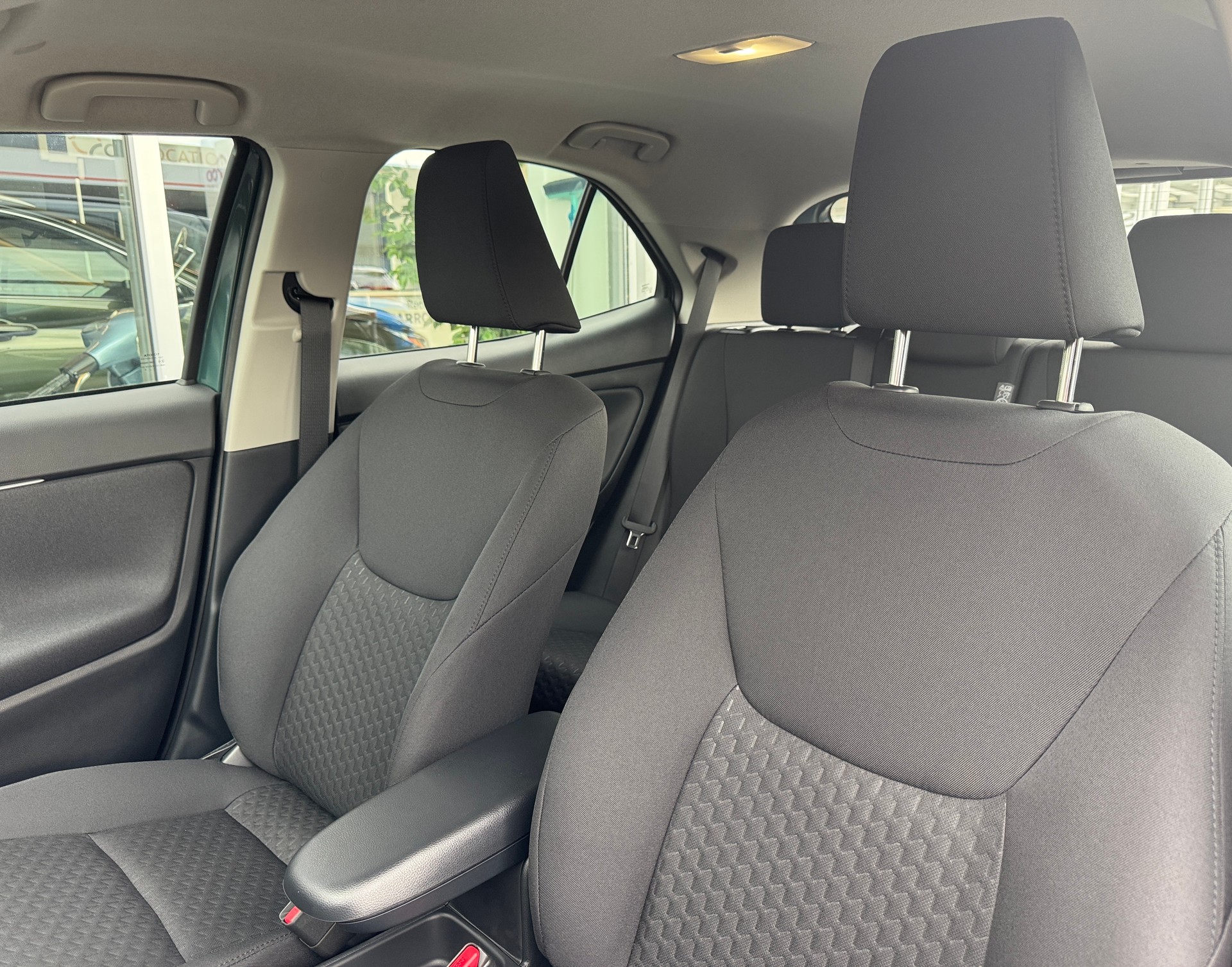 TOYOTA Yaris Cross 1.5 Comfort e-CVT-image-10