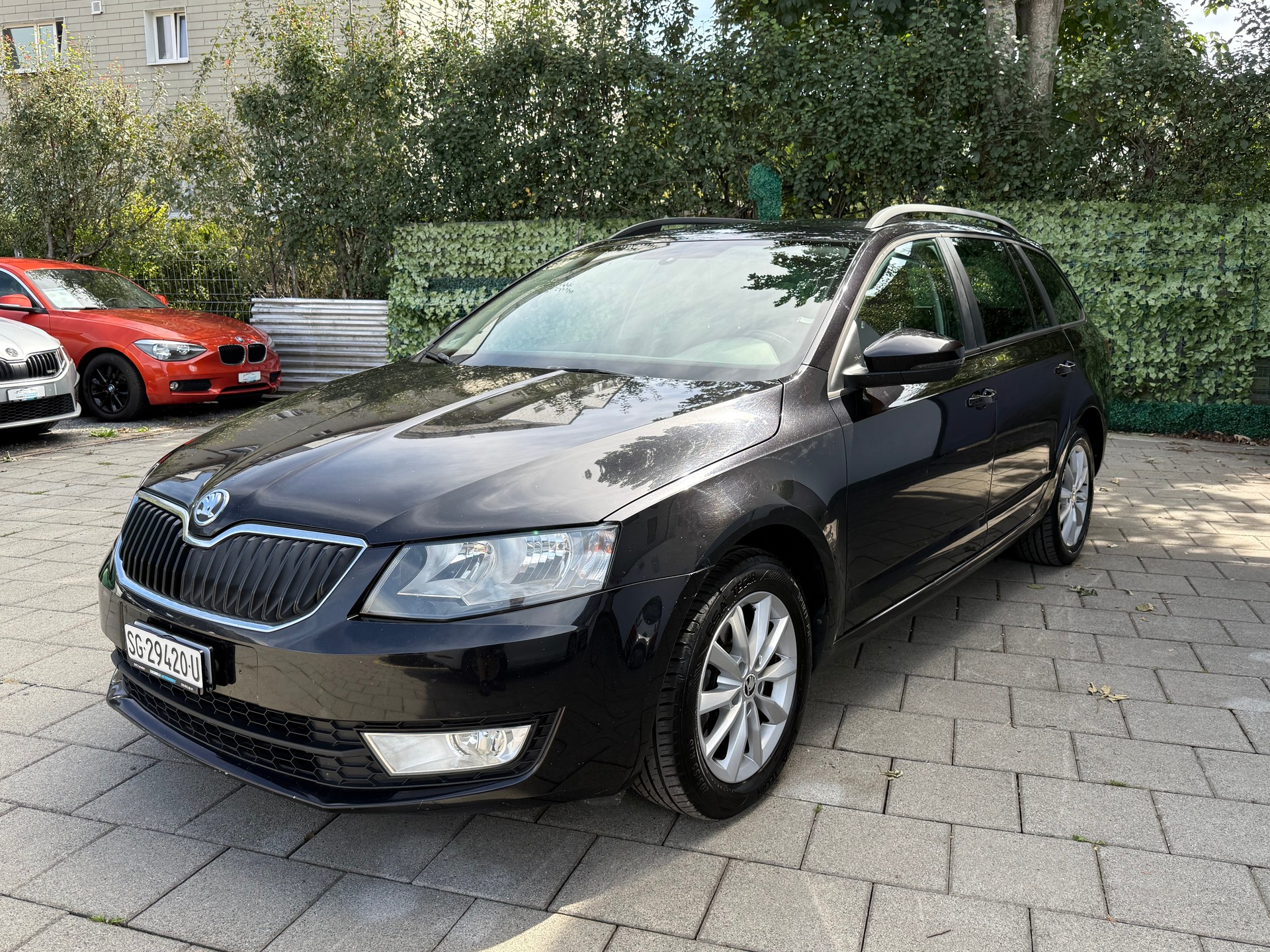 SKODA Octavia Combi 2.0 TDI Ambition 4x4-image-3