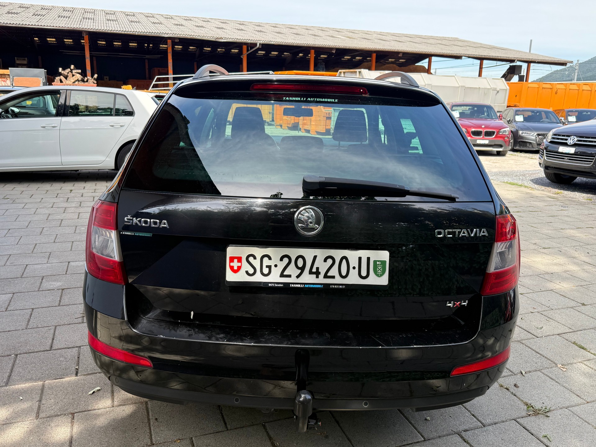 SKODA Octavia Combi 2.0 TDI Ambition 4x4-image-6