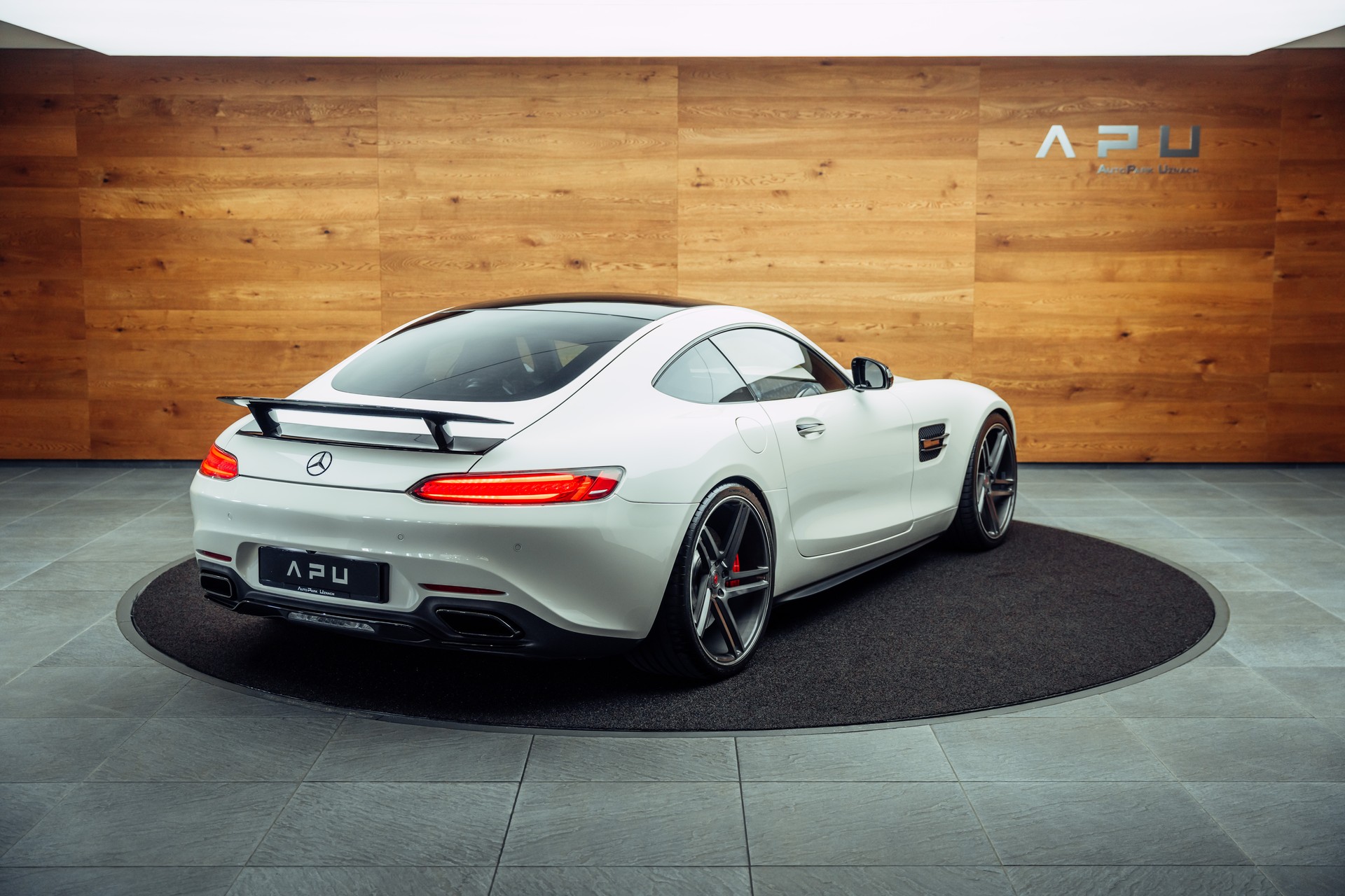 MERCEDES-BENZ AMG GT S Speedshift DCT-image-1