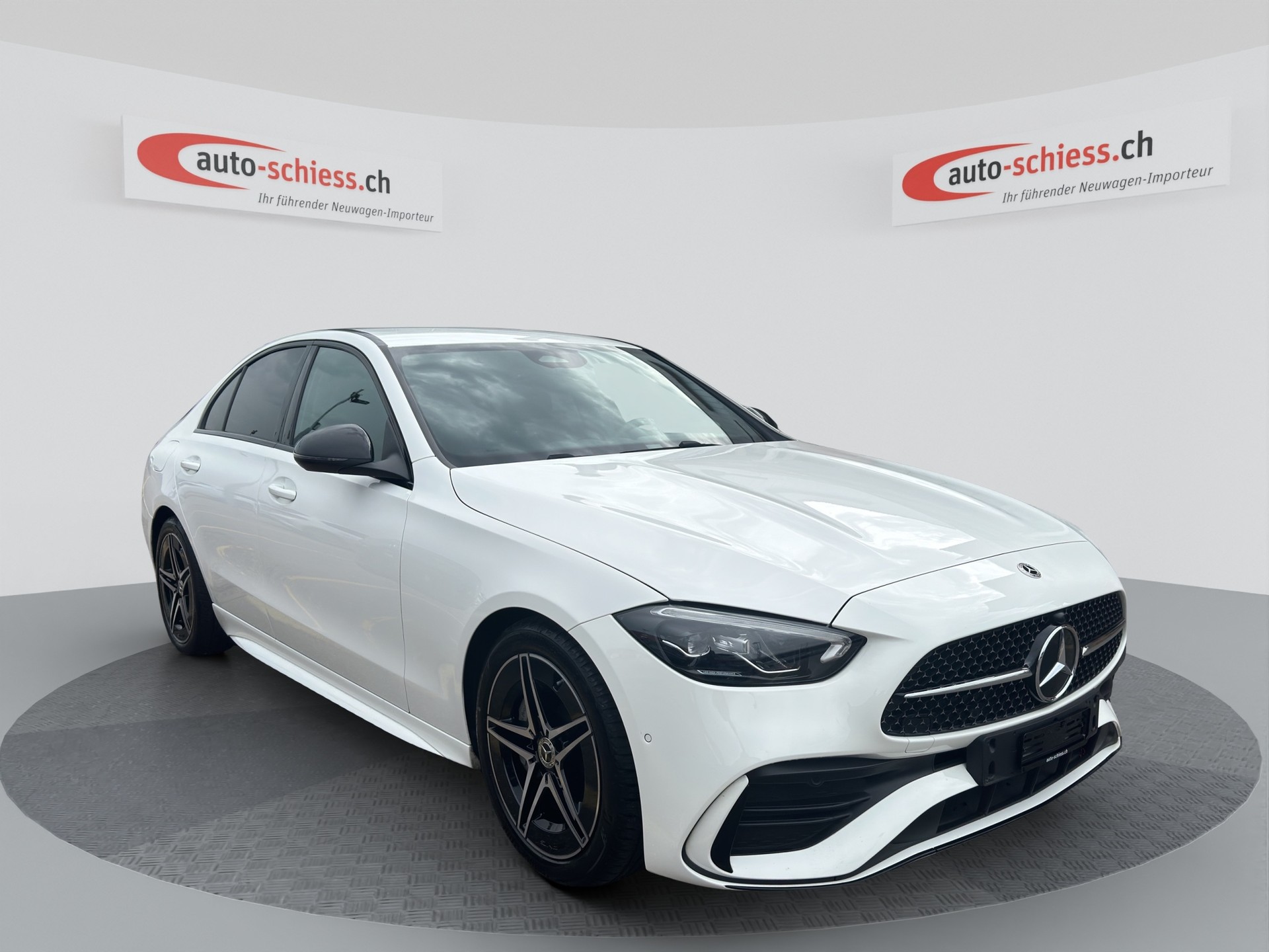 MERCEDES-BENZ C 300 AMG Line 4Matic Night-image-0