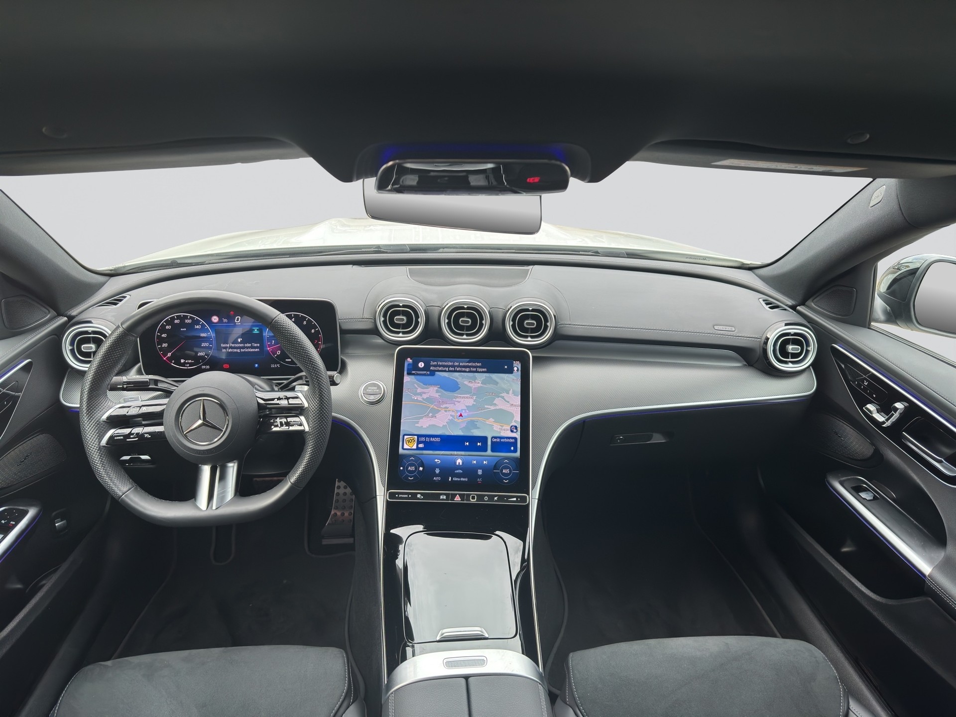 MERCEDES-BENZ C 300 AMG Line 4Matic Night-image-5