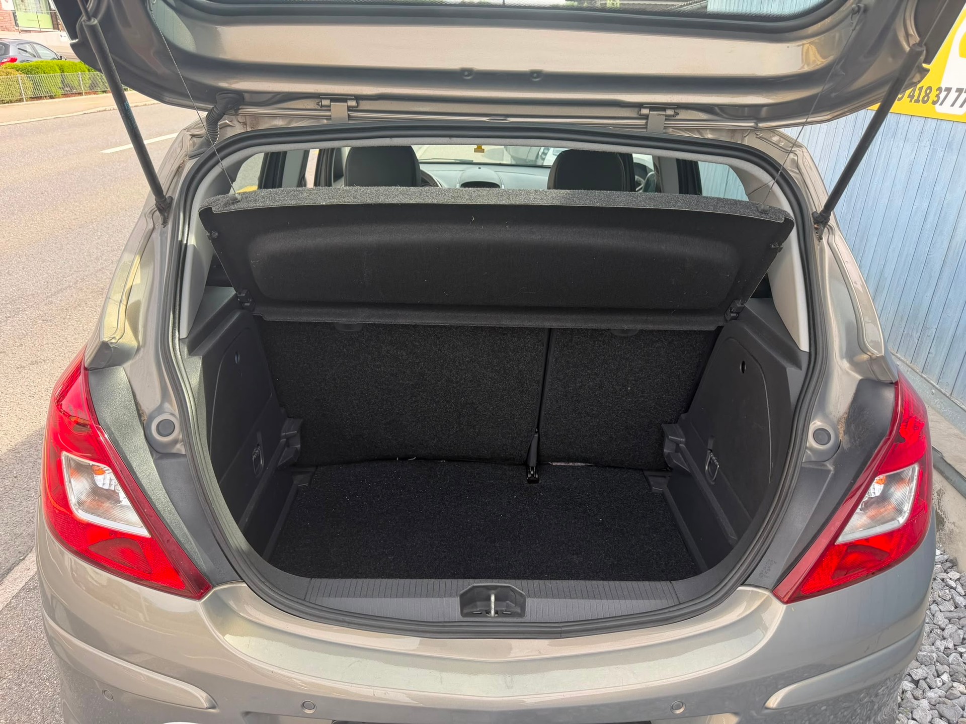 OPEL Corsa 1.4 TP Anniversary Edition Automatic-image-8