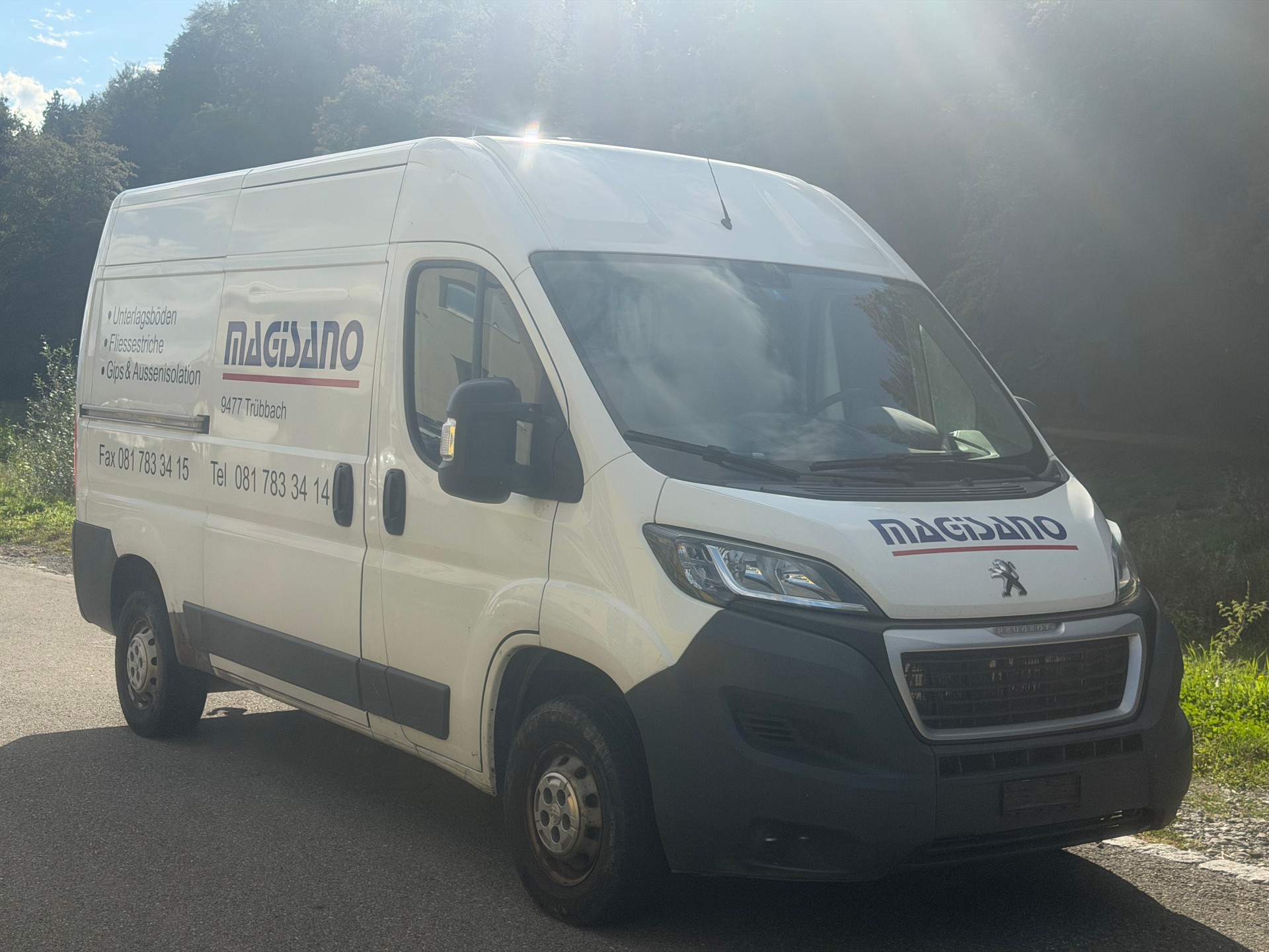 PEUGEOT Boxer 2.0 HDI 335 Allure L2H2-image-6