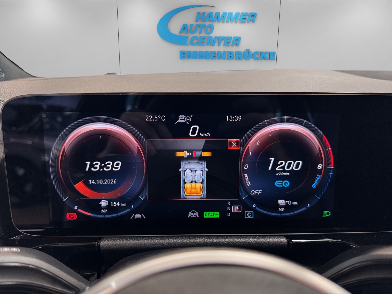 MERCEDES-BENZ GLA-Klasse H247 GLA 250 e Progressive-image-7