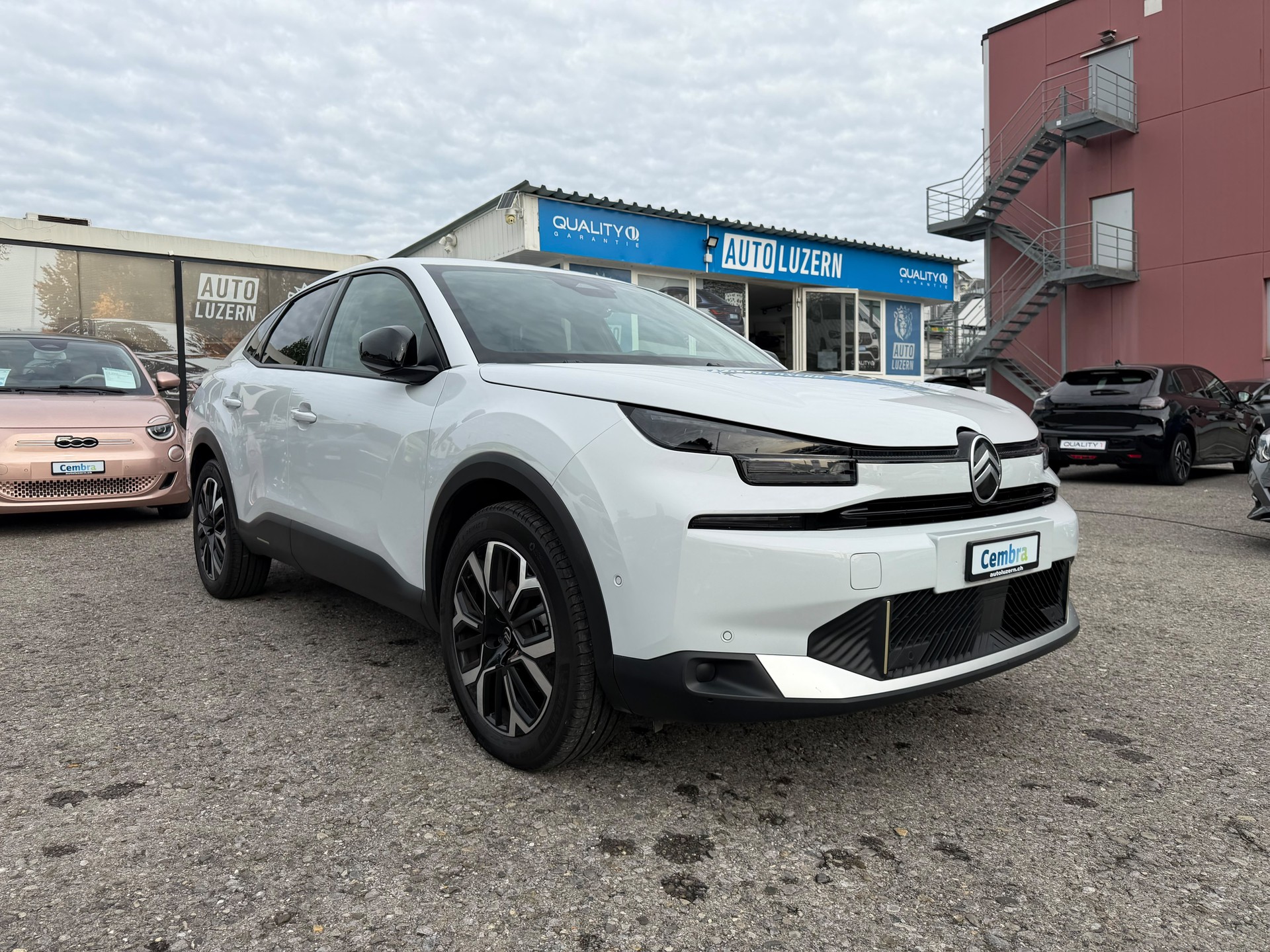 CITROEN C4 X HEV Max-image-10