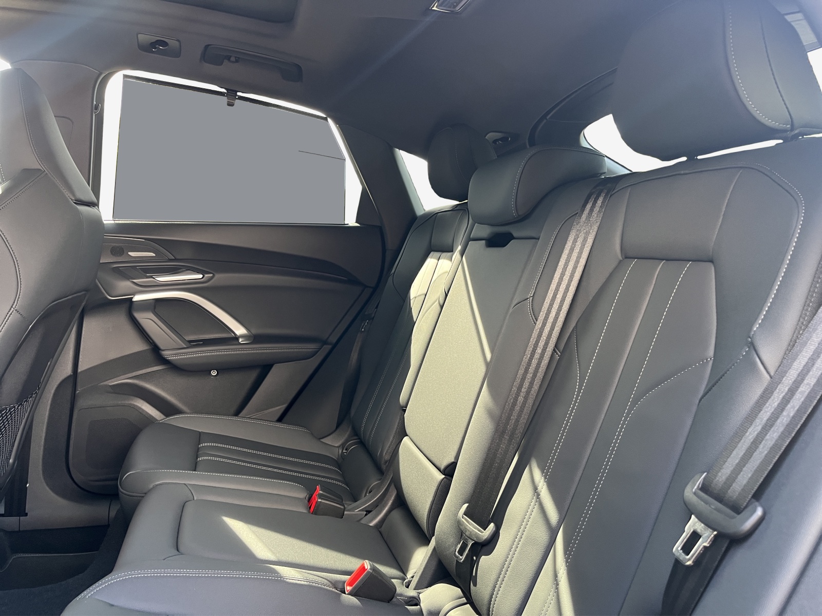 AUDI Q5 Sportback e-hybrid quattro 220 kW S-tronic-image-11