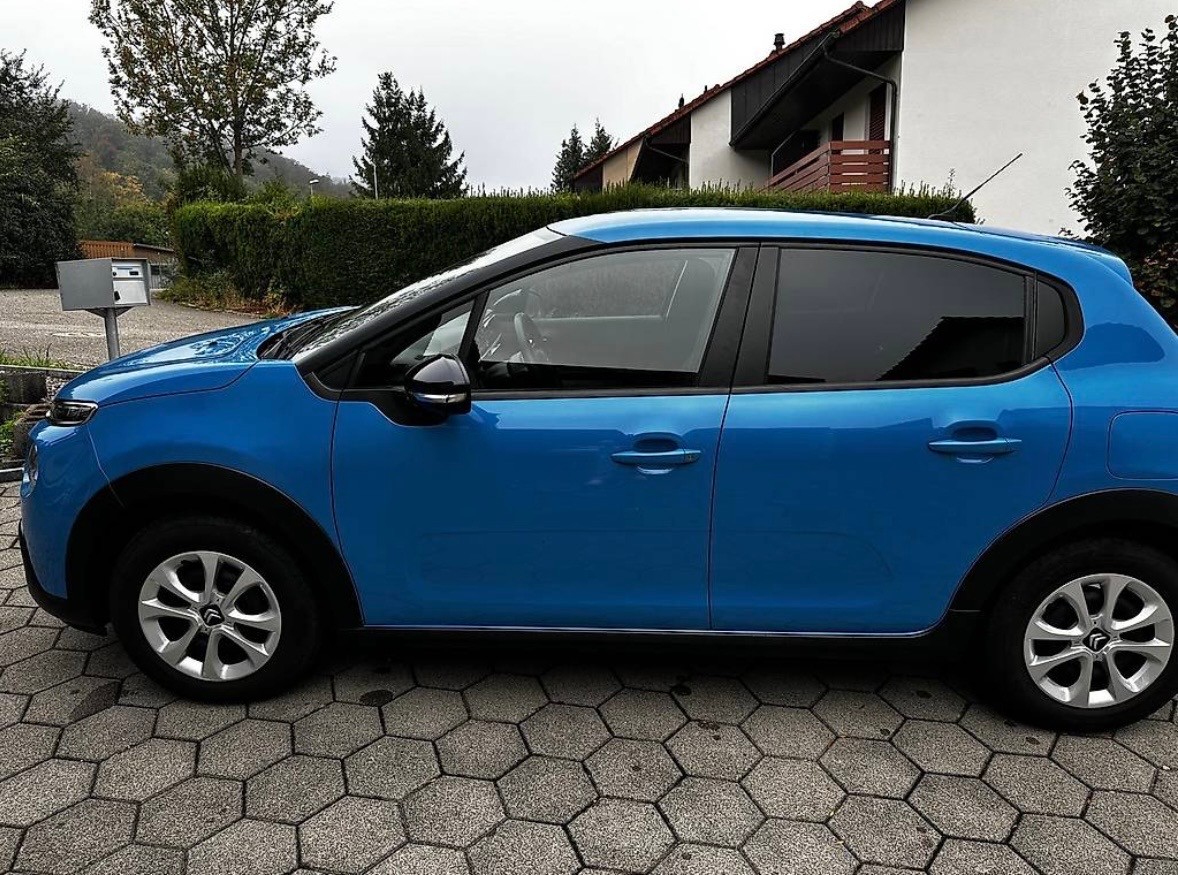 CITROEN 1.2 PureTech Feel-image-1