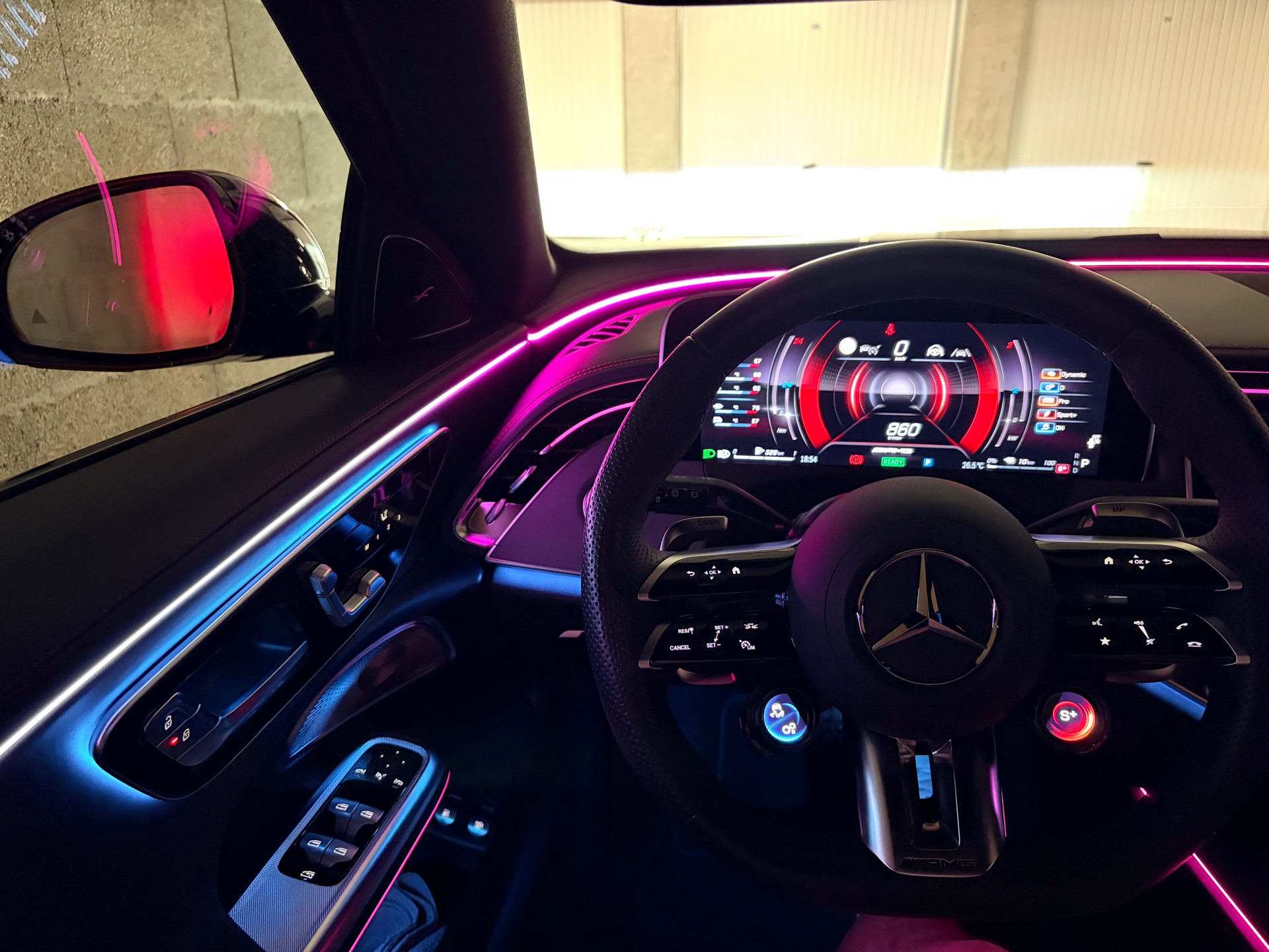 MERCEDES-BENZ E 53 Hybrid T 4Matic+ 9G-Tronic-image-12