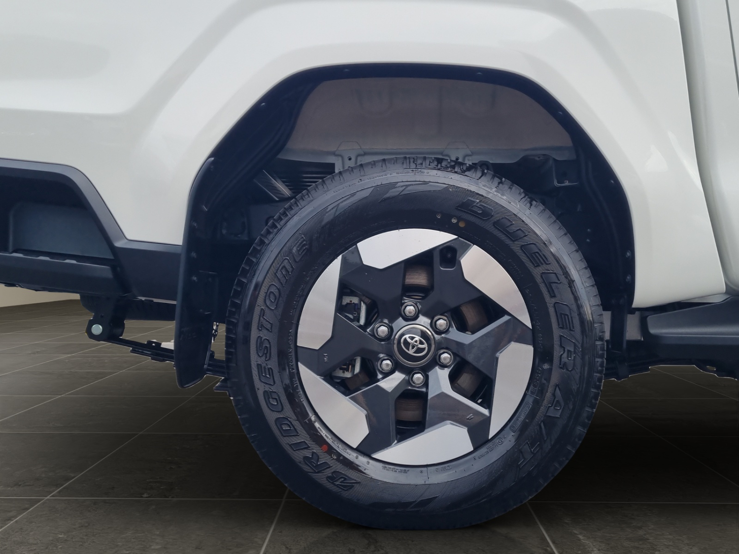 TOYOTA Hilux Double Cab.-Pick-up 59KWh Style-image-20