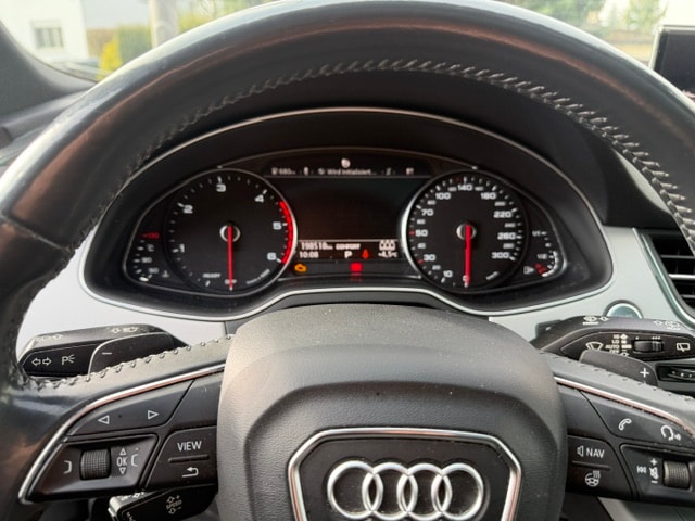 AUDI Q7-image-4