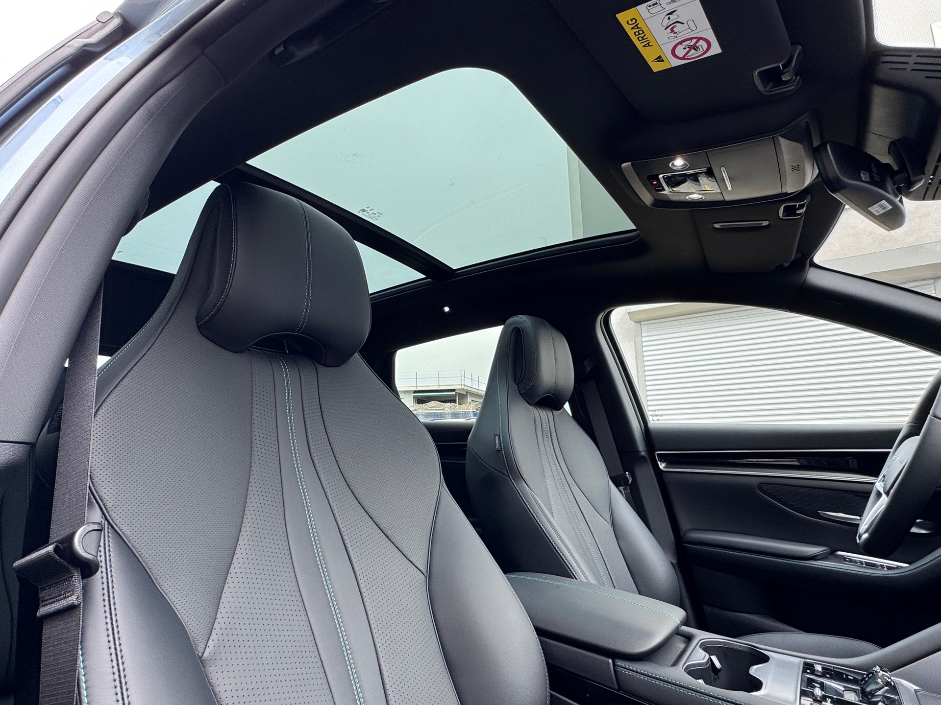 BYD Seal U DM-i Design AWD-image-7