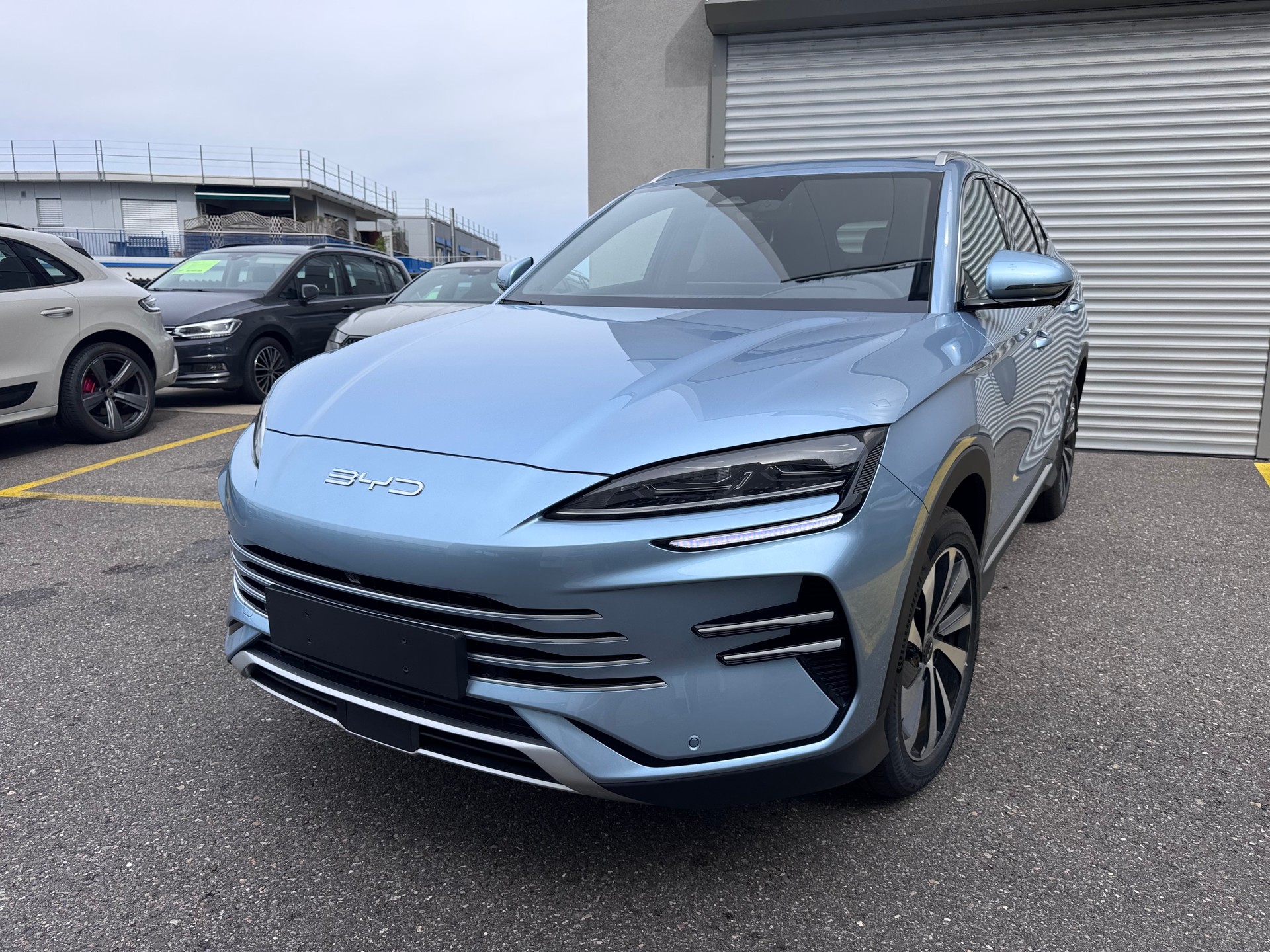BYD Seal U DM-i Design AWD-image-0