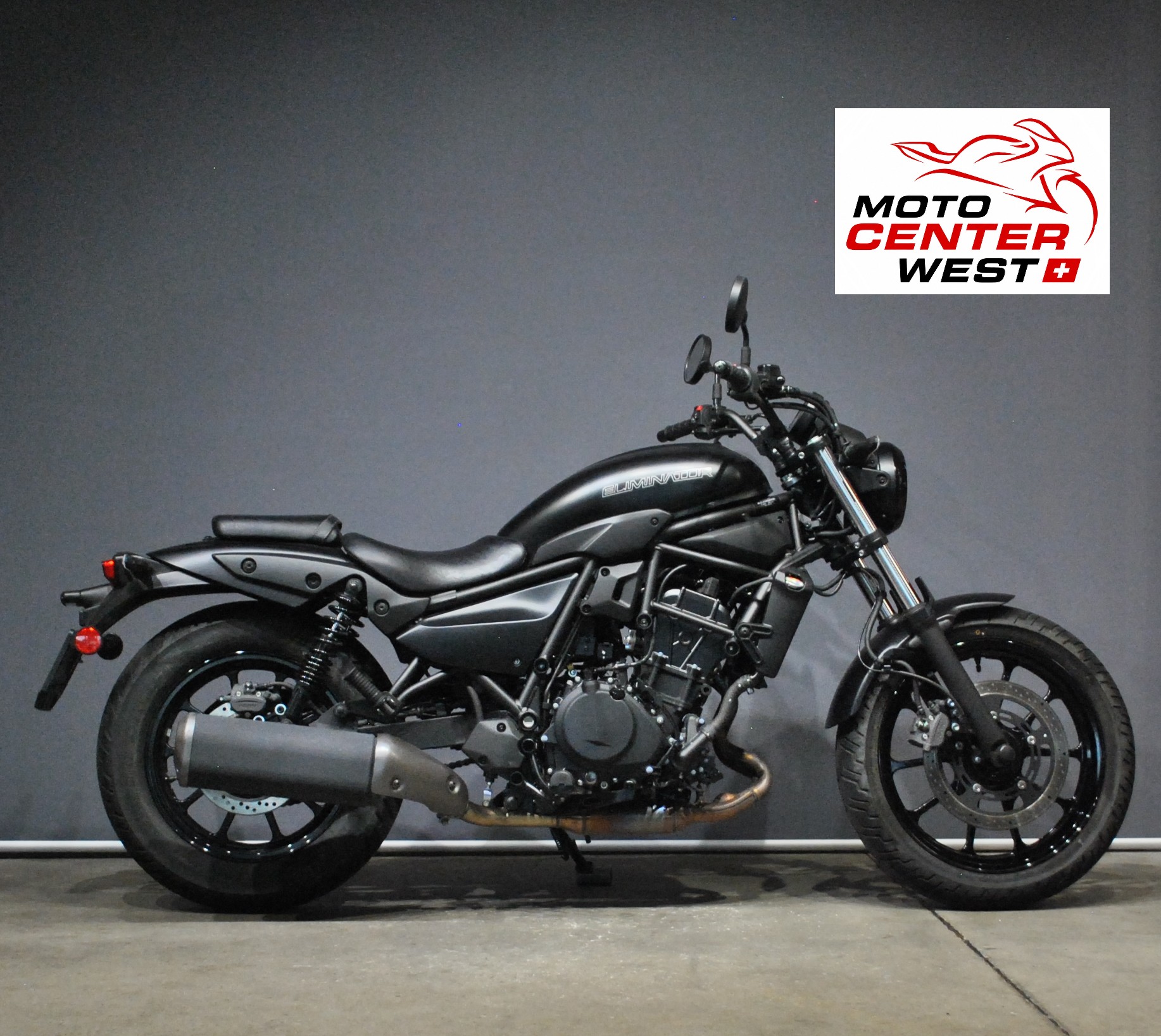 KAWASAKI Eliminator 500-showroom-element-1
