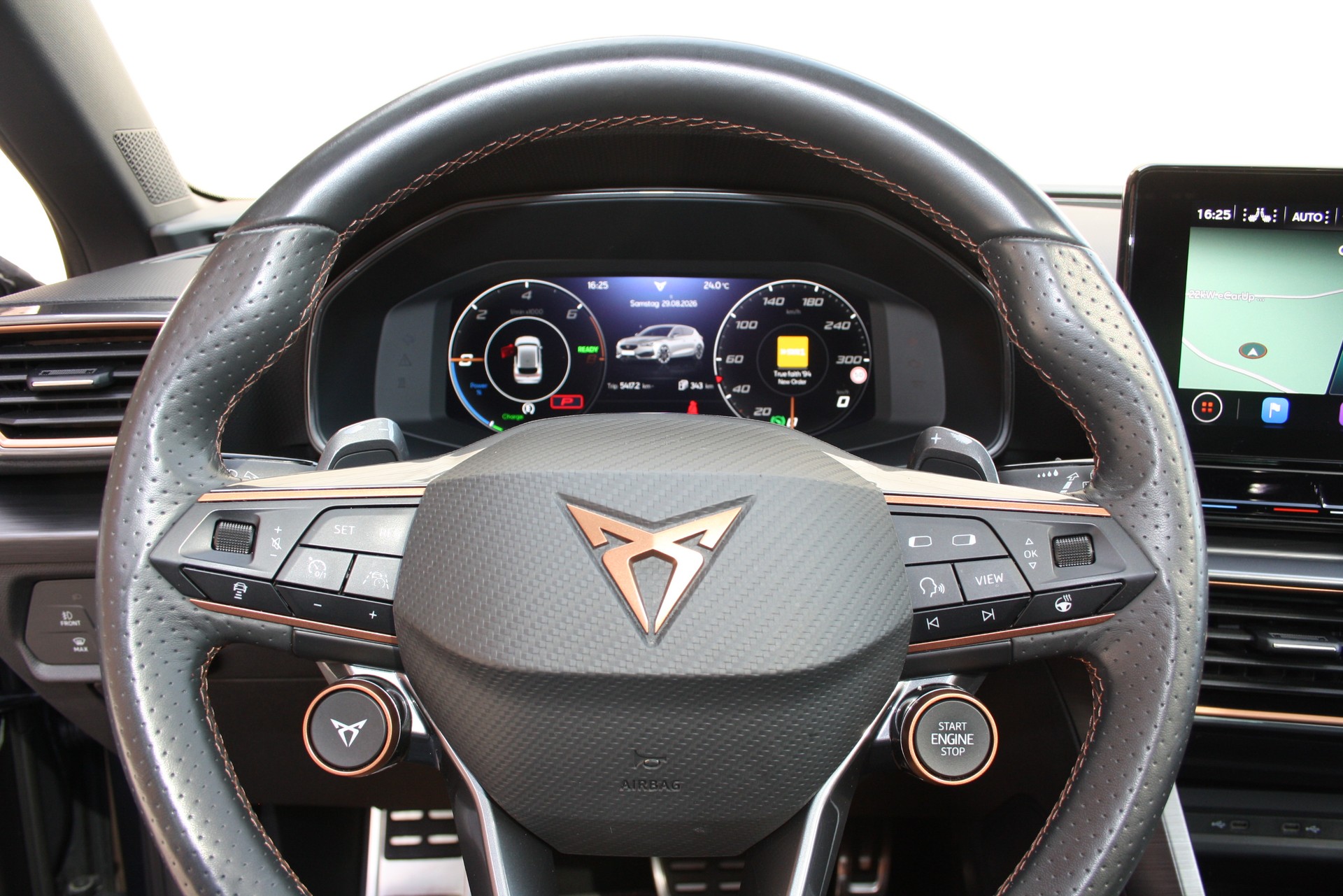 CUPRA LEON 1.4 e-HYBRID pHEV DSG-image-10