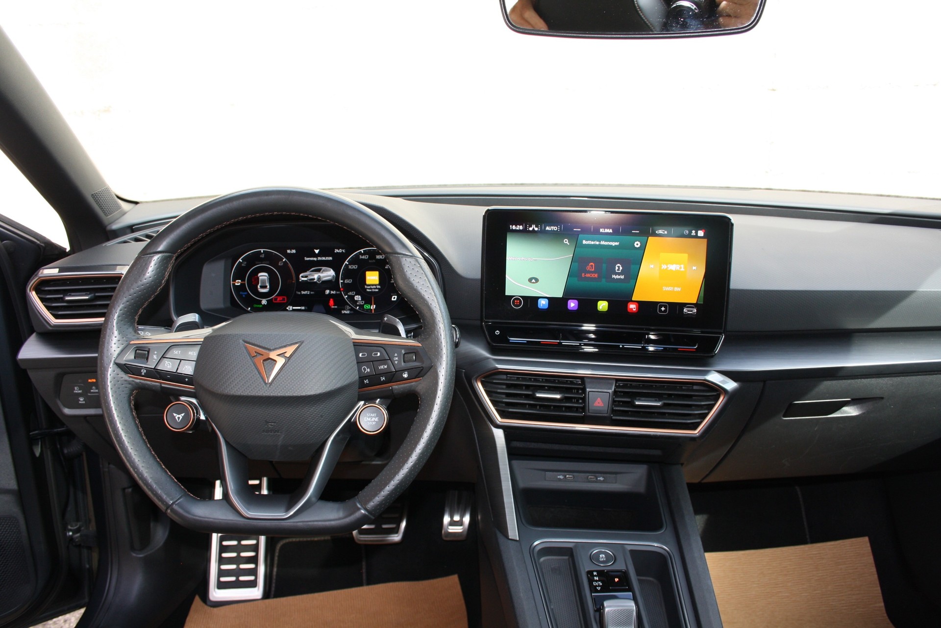 CUPRA LEON 1.4 e-HYBRID pHEV DSG-image-9