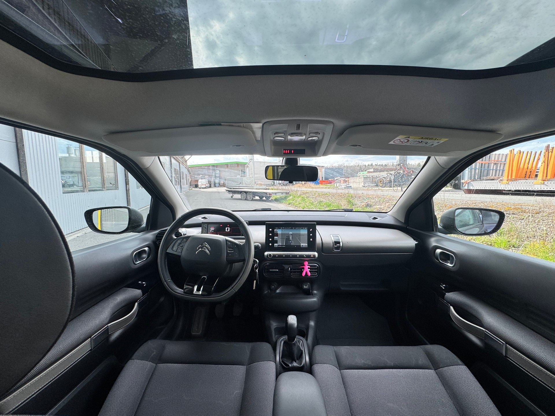 CITROEN C4 Cactus 1.2 VTi Shine Edition-image-10