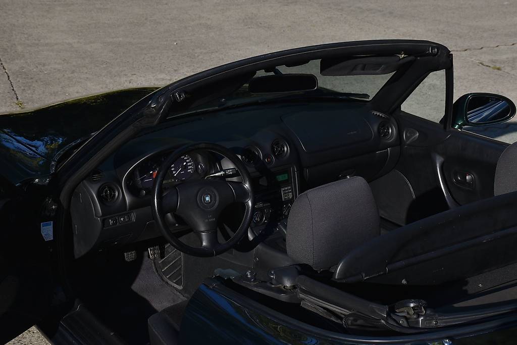 MAZDA MX-5-image-4