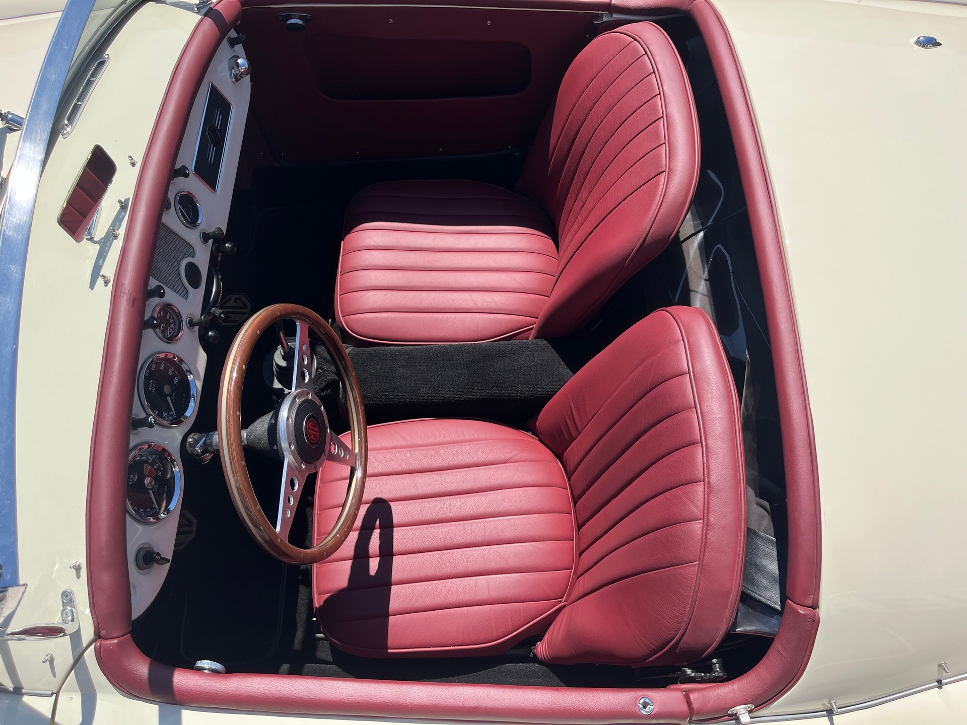 MG MG A 1500 MKI-image-13