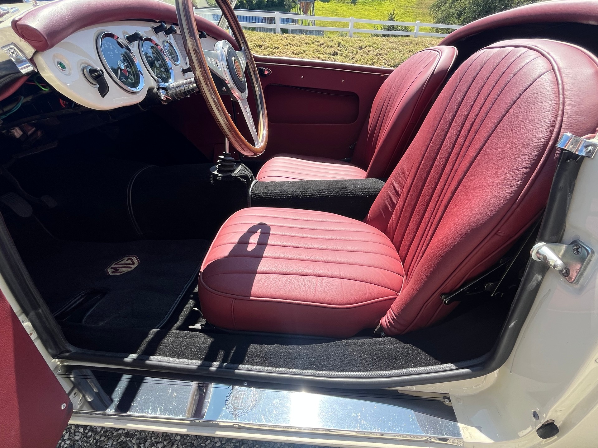 MG MG A 1500 MKI-image-12