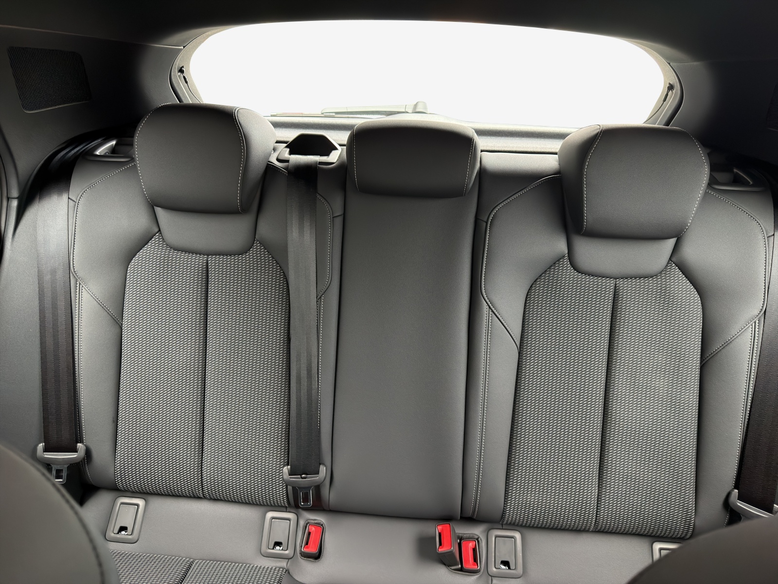 AUDI A1 Sportback 30 TFSI Attraction S-tronic-image-11