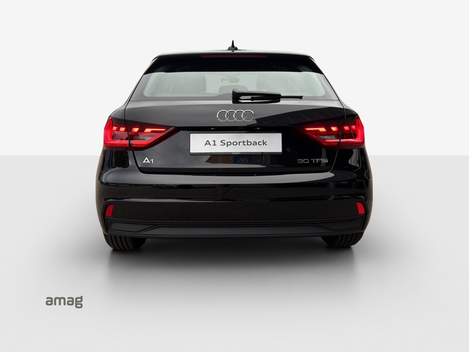 AUDI A1 Sportback 30 TFSI Attraction S-tronic-image-3